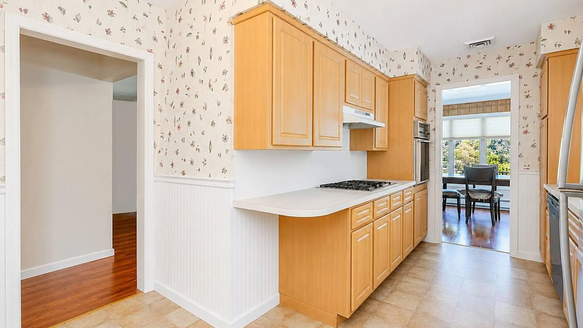 Property at 398 Clocks Boulevard, Massapequa, NY 11758 29