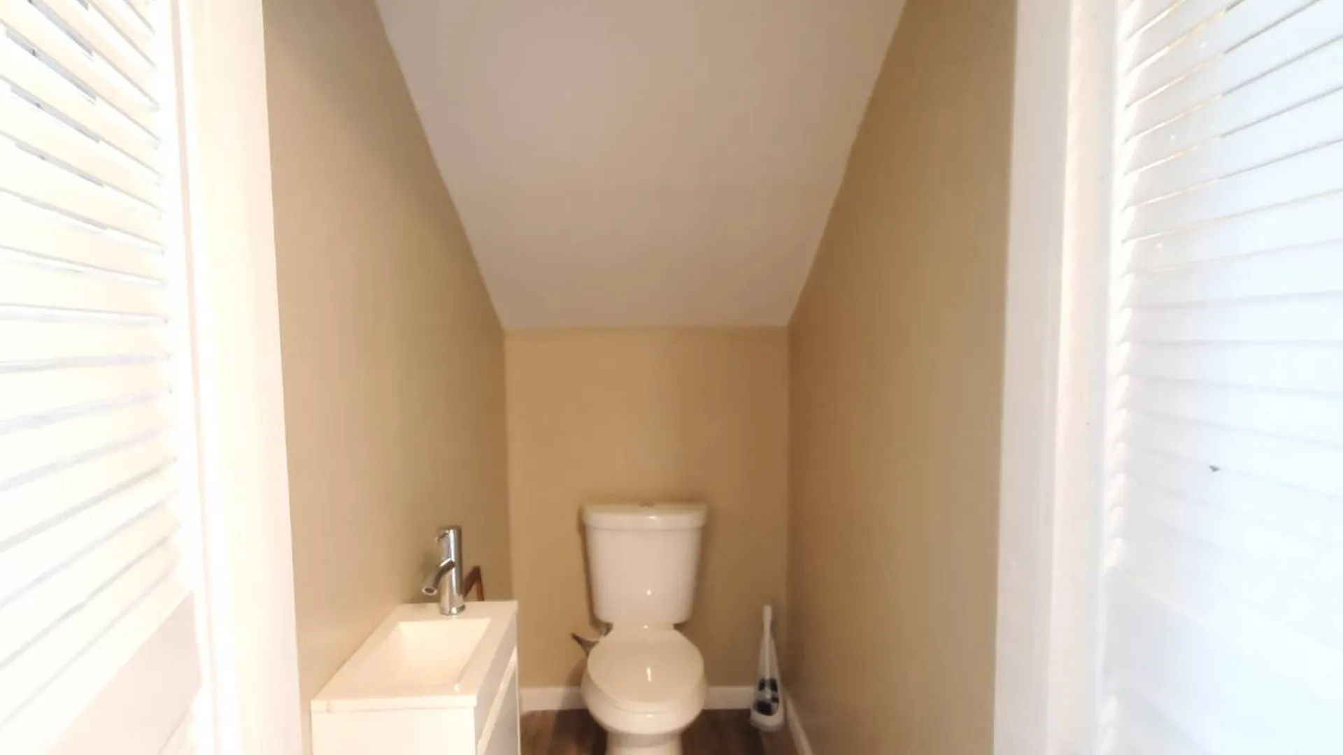 Property at 61 Burrstone Rd, New York Mills, NY 13417 28