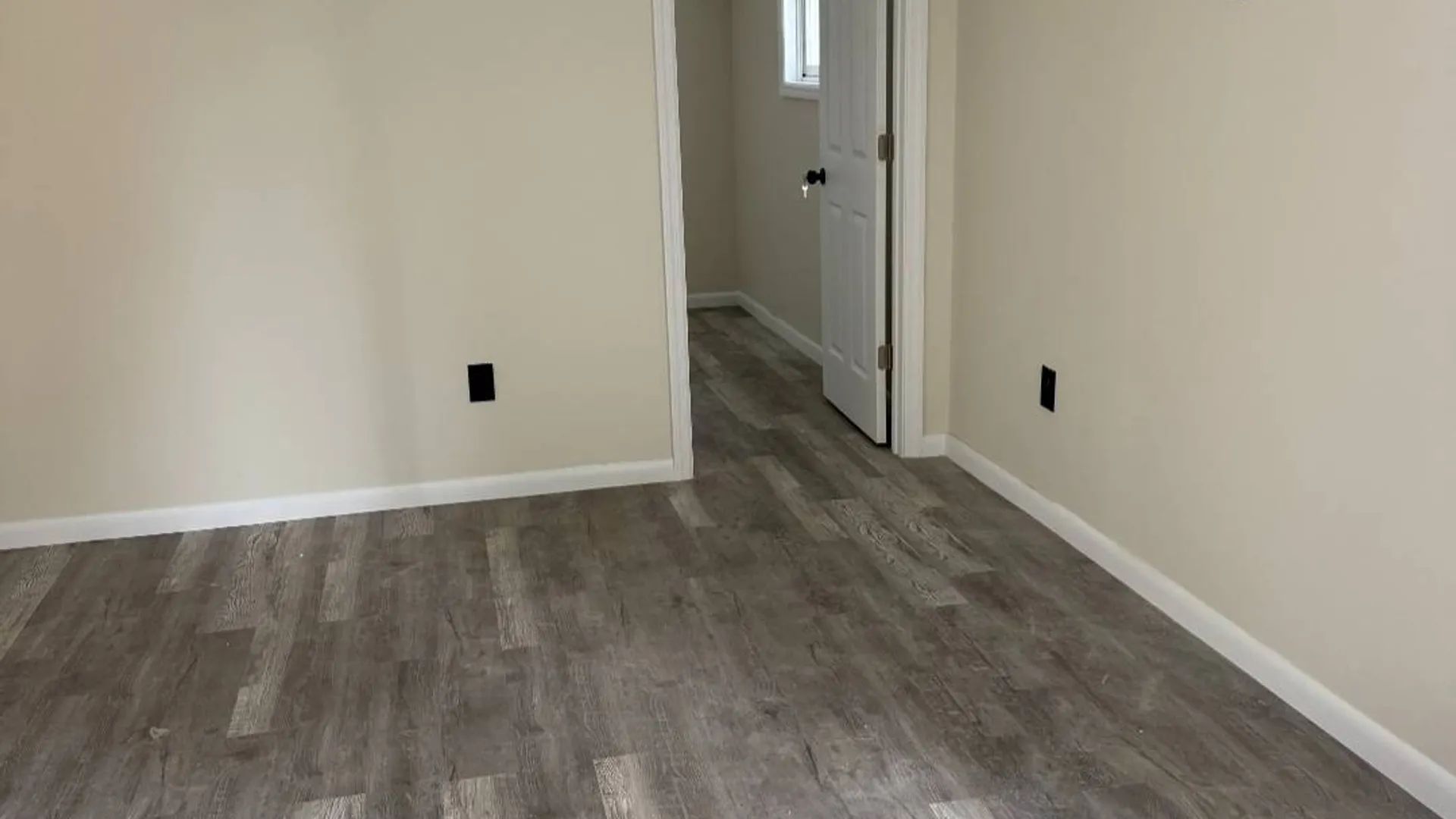 Property at 39 Dunston Ave, Yonkers, NY 10701 2