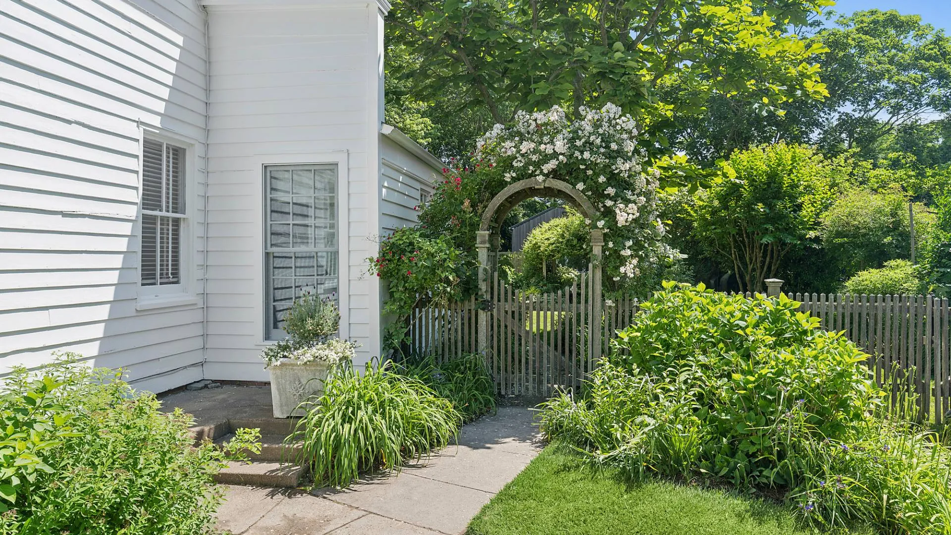 Property at 175 Madison Street, Sag Harbor Village, NY 11963 32