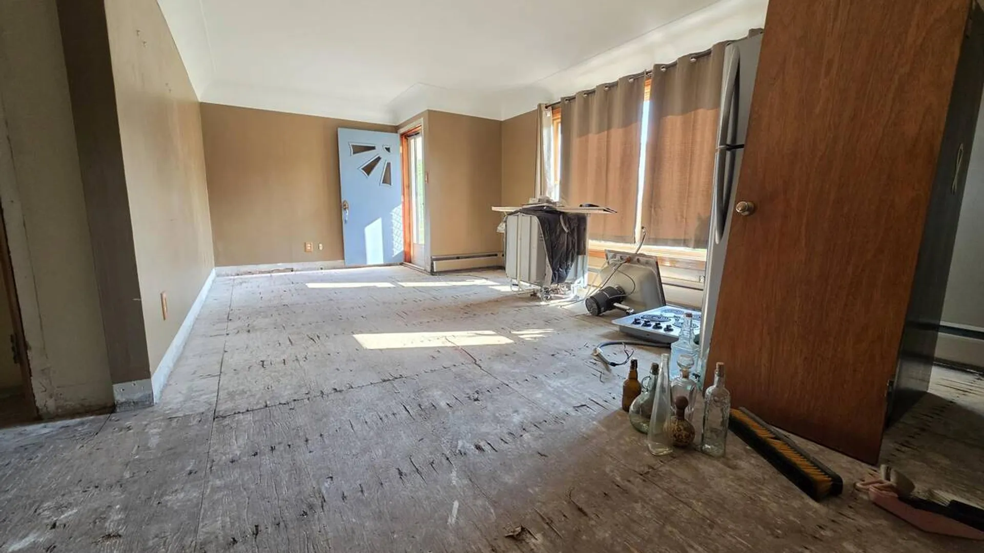 Property at 41 Lodge Street, Amsterdam, NY 12010 3