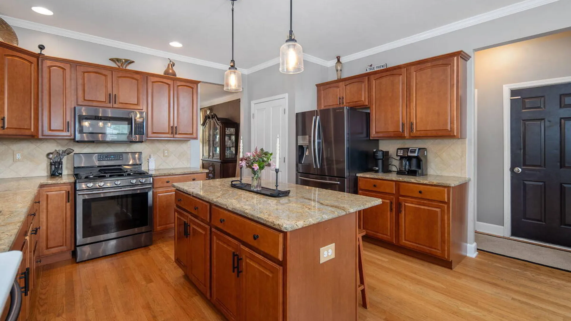 Property at 37 Farmview Lane, Halfmoon, NY 12188 16