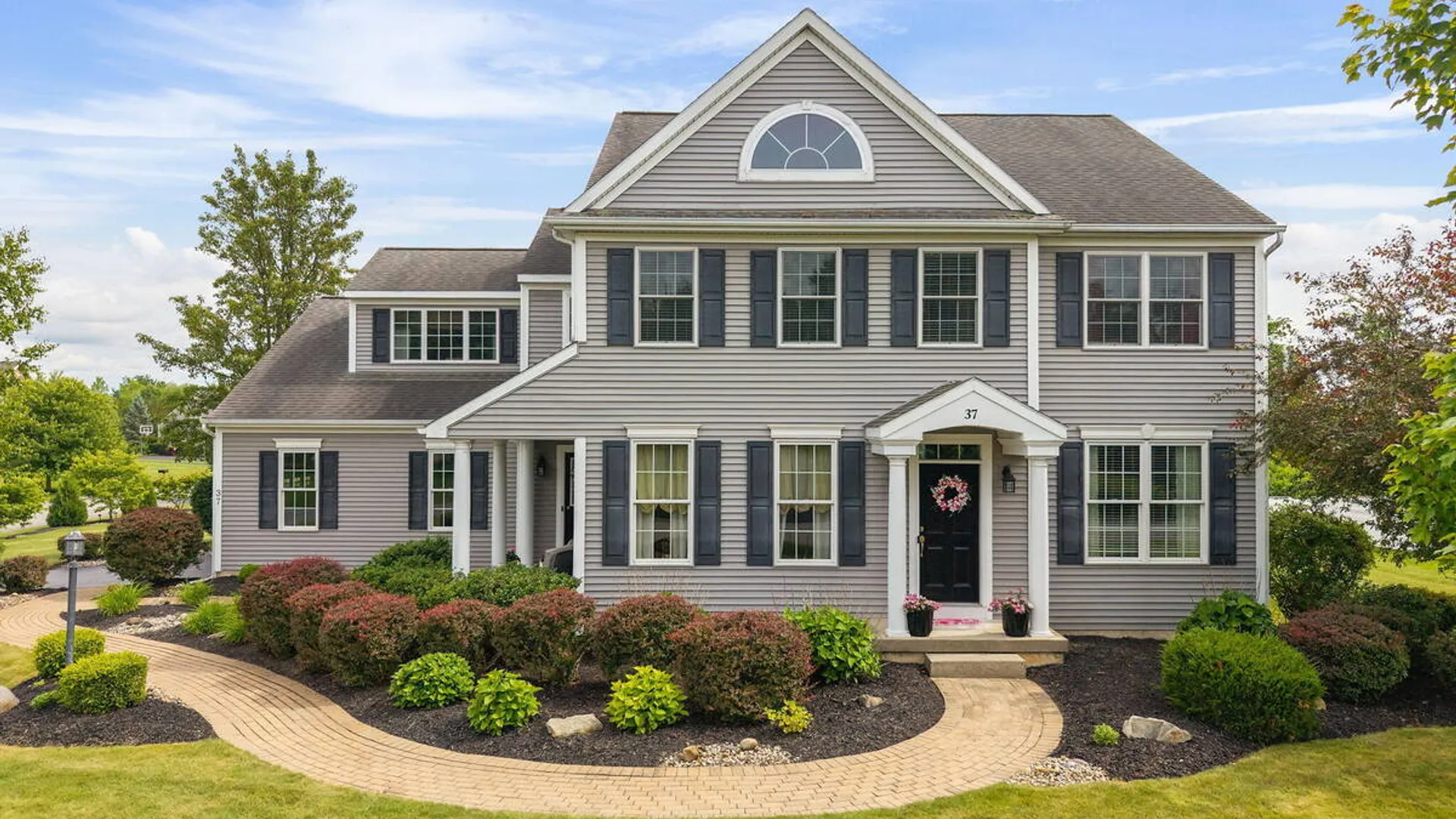Property at 37 Farmview Lane, Halfmoon, NY 12188 2