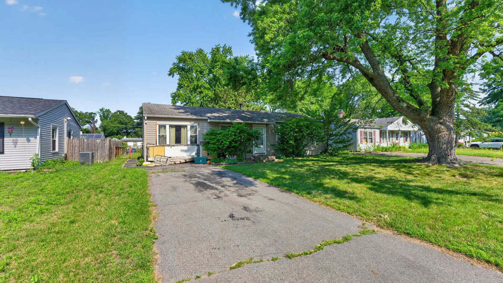 Property at 22 Mildred Lane, Colonie, NY 12110 2