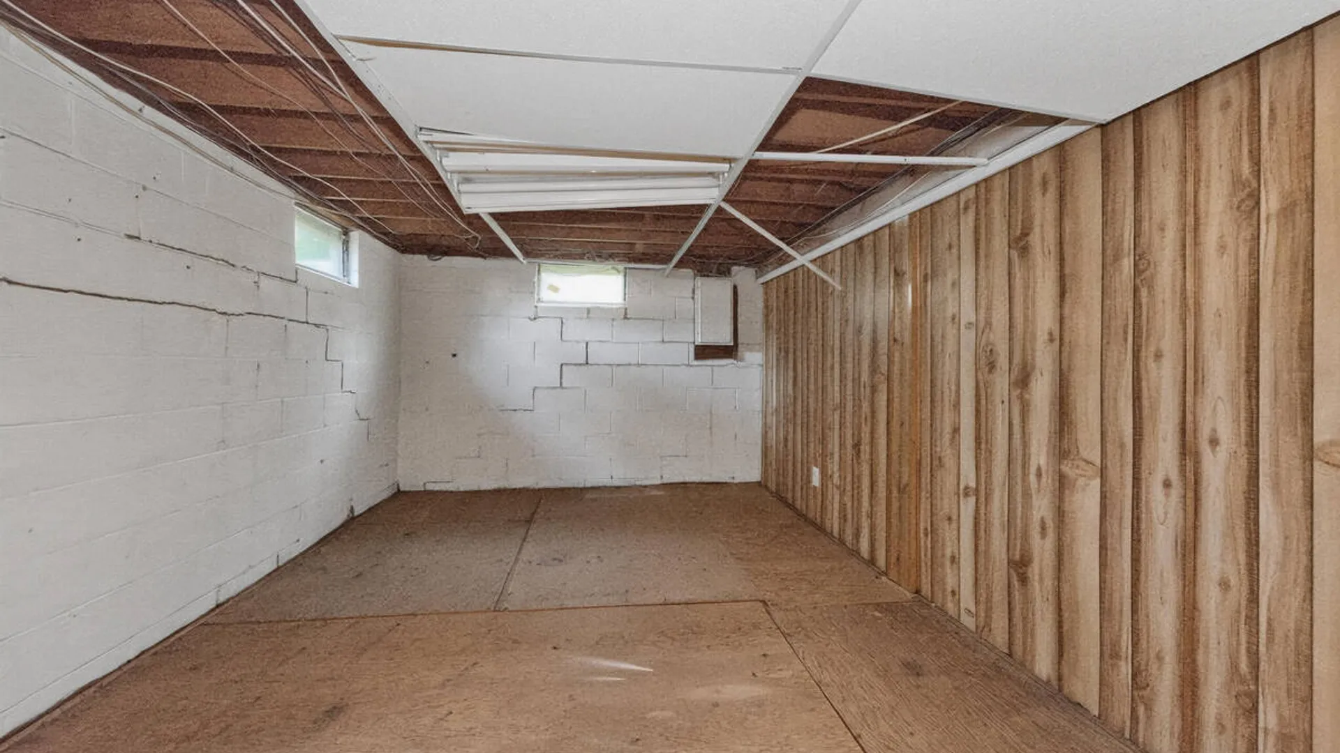 Property at 22 Mildred Lane, Colonie, NY 12110 29