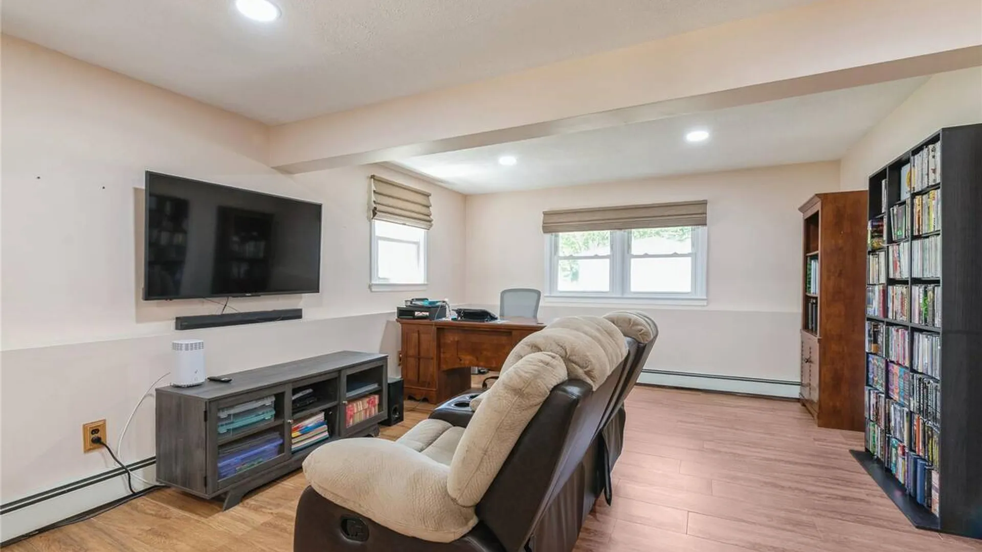 Property at 115 Clarendon Road, Ronkonkoma, NY 11779 19
