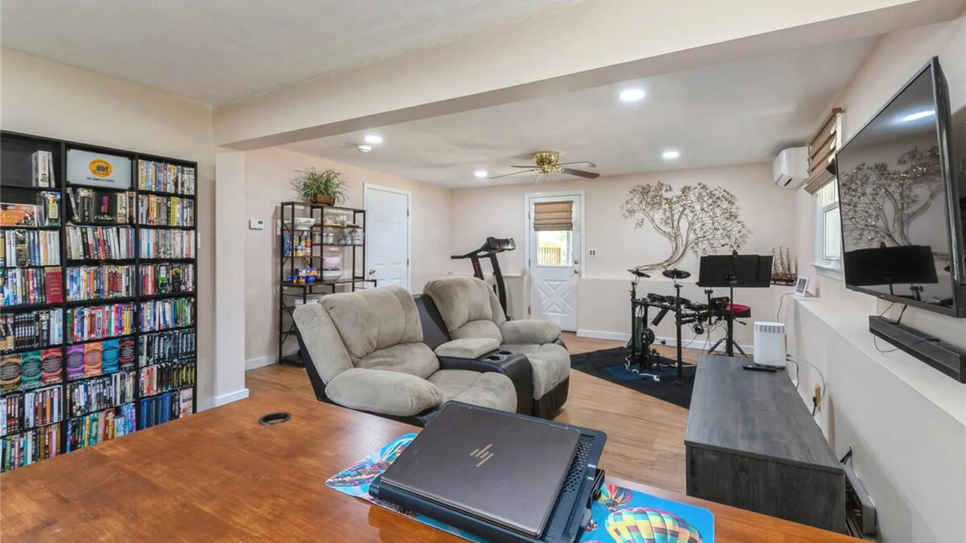 Property at 115 Clarendon Road, Ronkonkoma, NY 11779 21