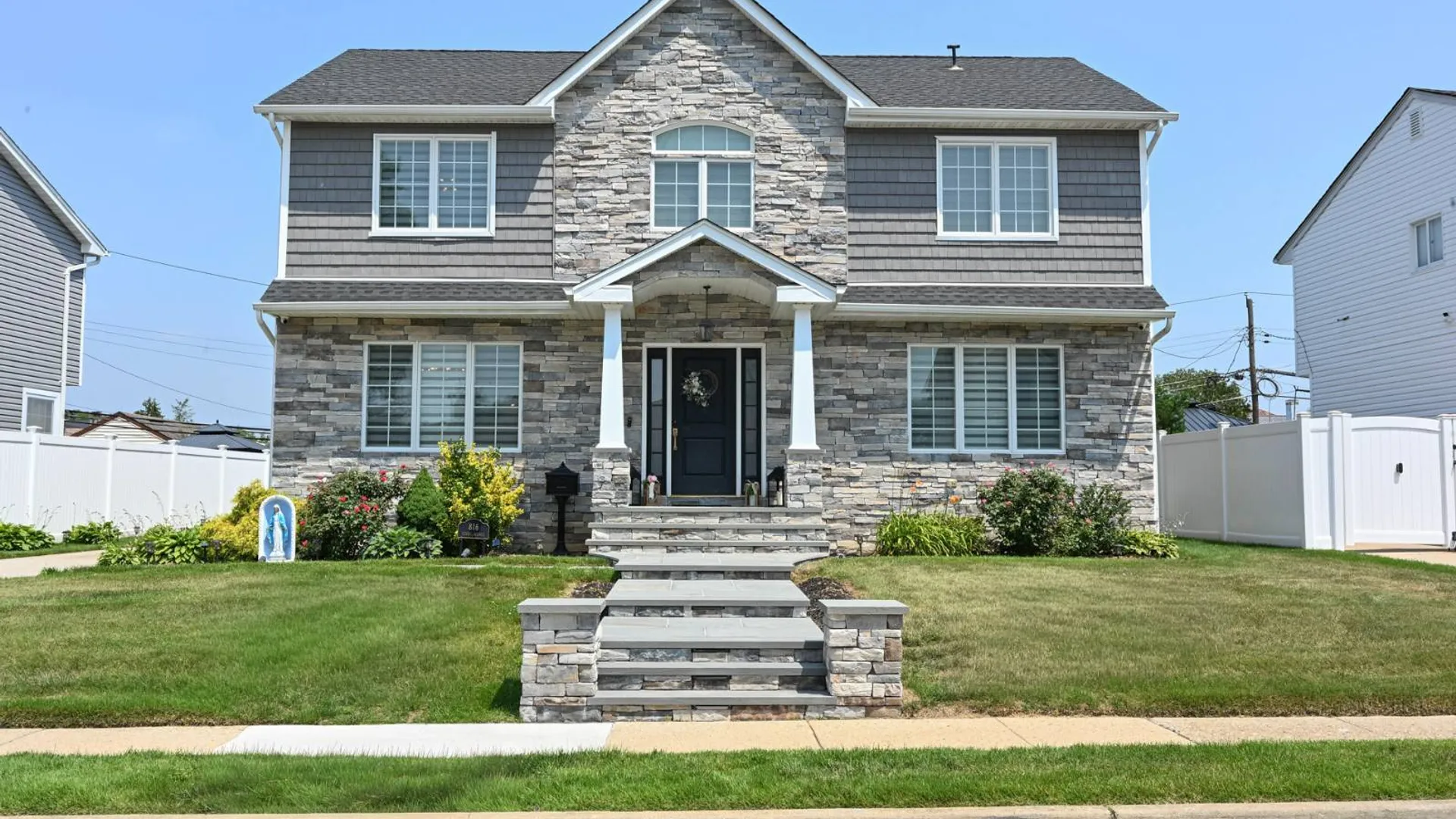 Property at 816 Gehrig Avenue, Franklin Square, NY 11010 2