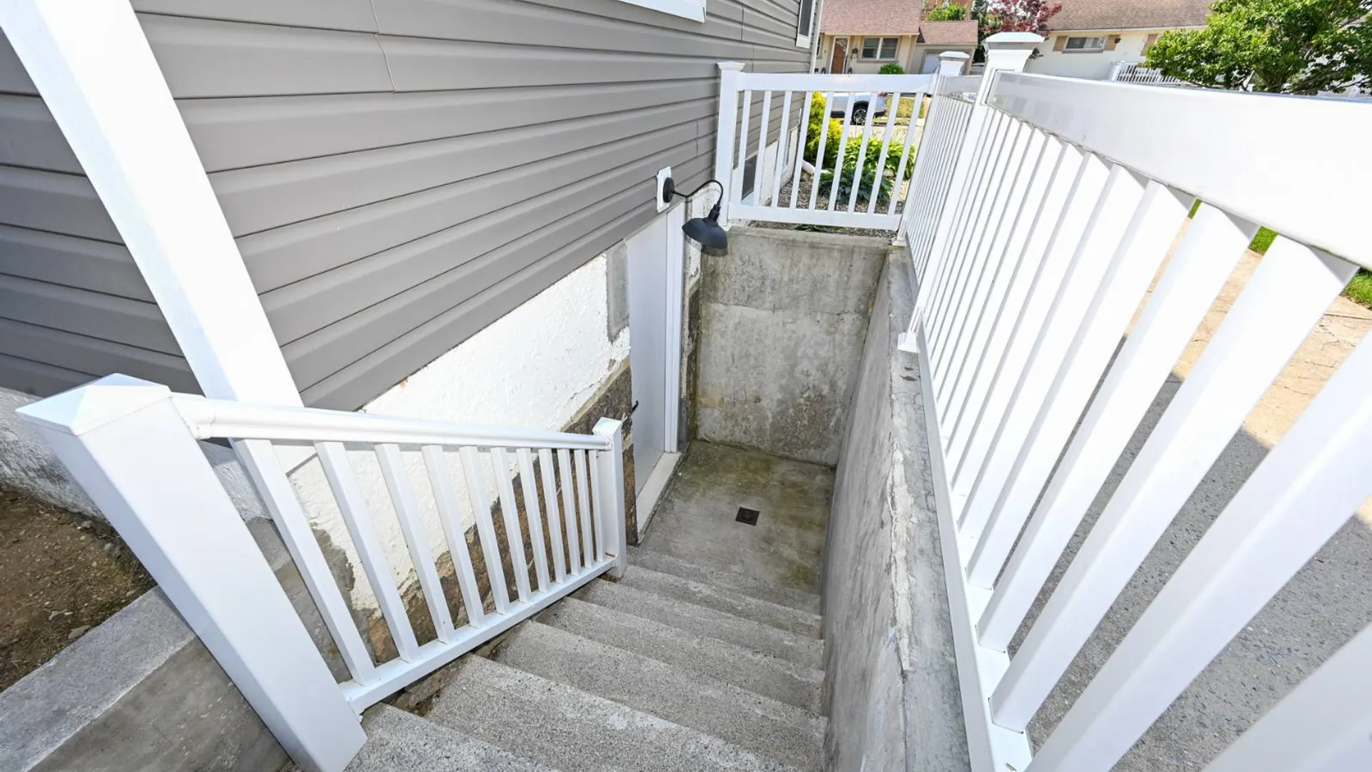 Property at 816 Gehrig Avenue, Franklin Square, NY 11010 66