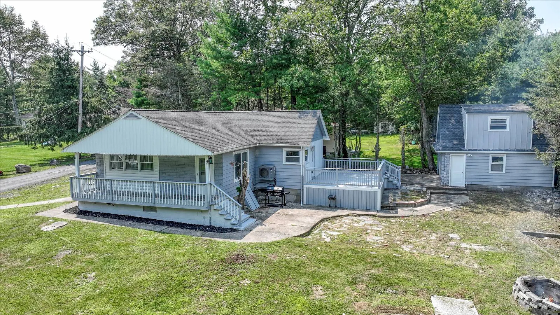Property at 28 Cottage W St, Wurtsboro, NY 12790 11