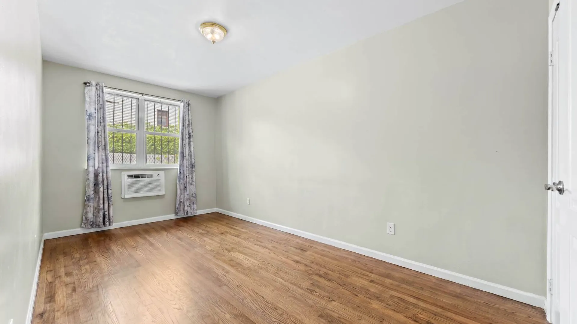 Property at 235 Avenue Z, Brooklyn, NY 11214 8