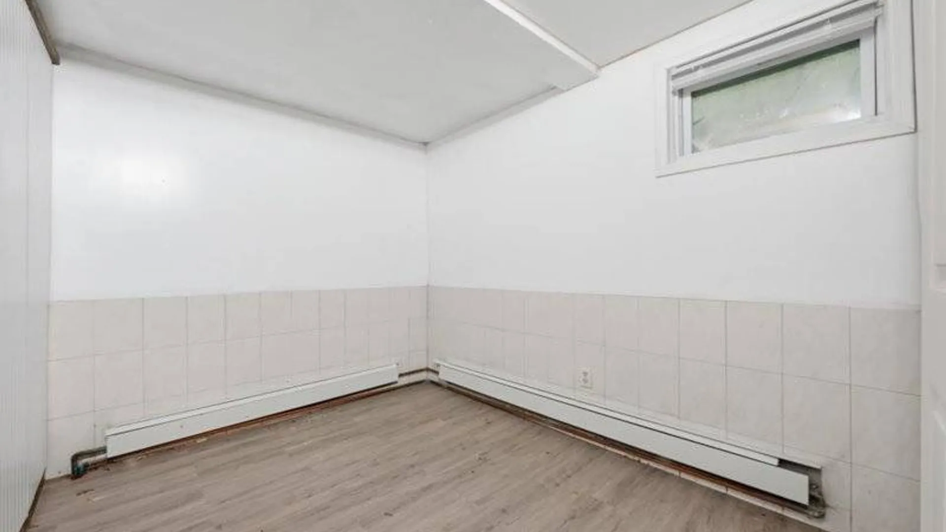 Property at 1991 pacific st, brooklyn, NY 11233 18