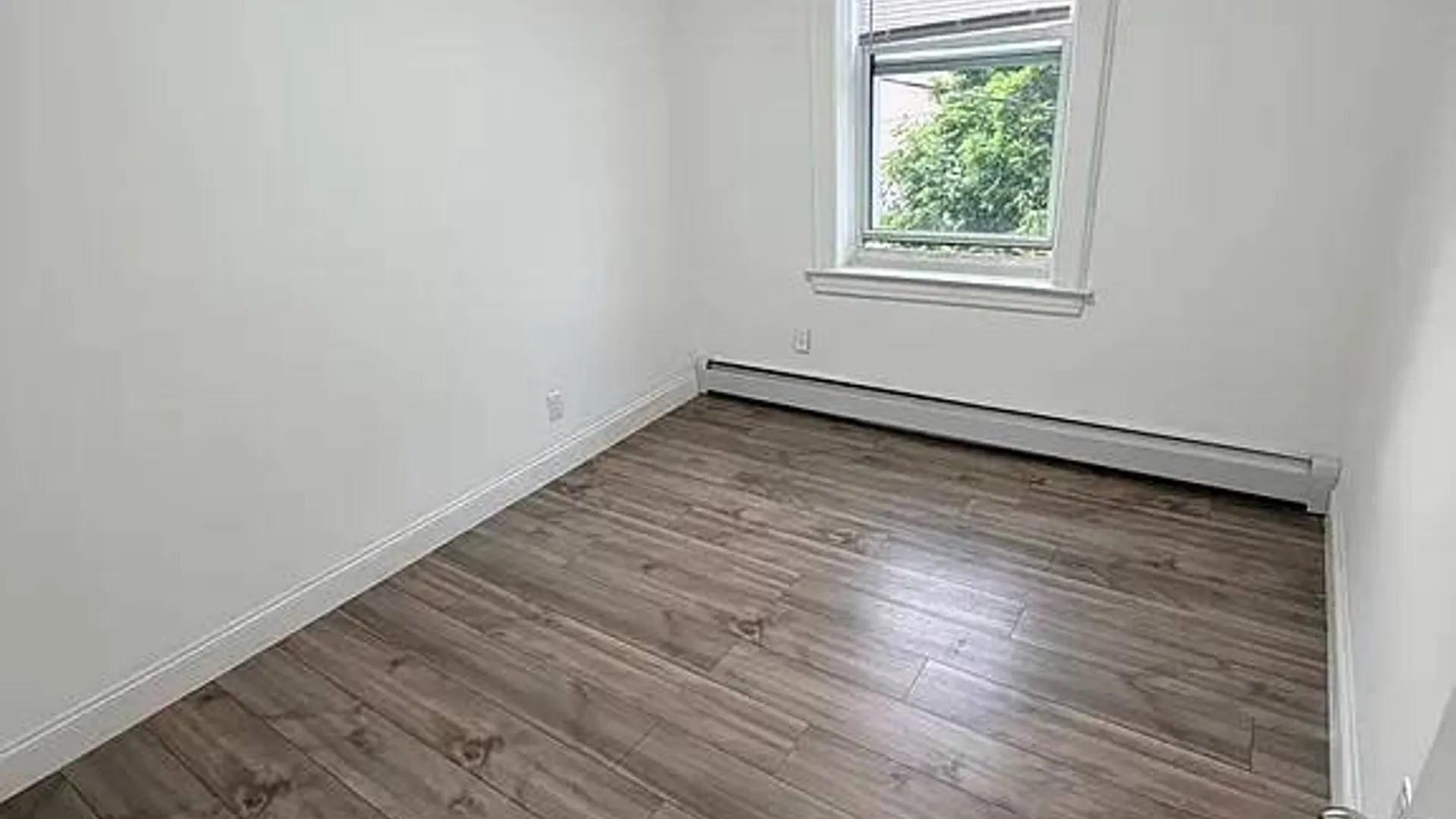Property at 2571 W 16th St, Brooklyn, NY 11214 5