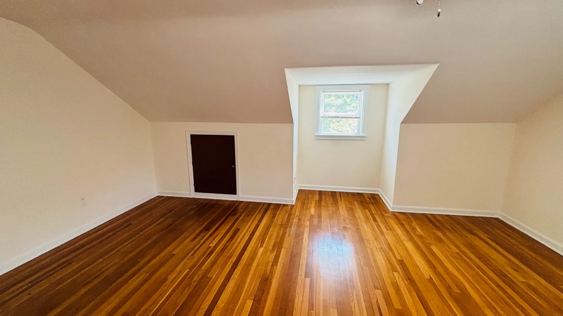 Property at 75 Elm Av, Glen Cove, NY 11542 2