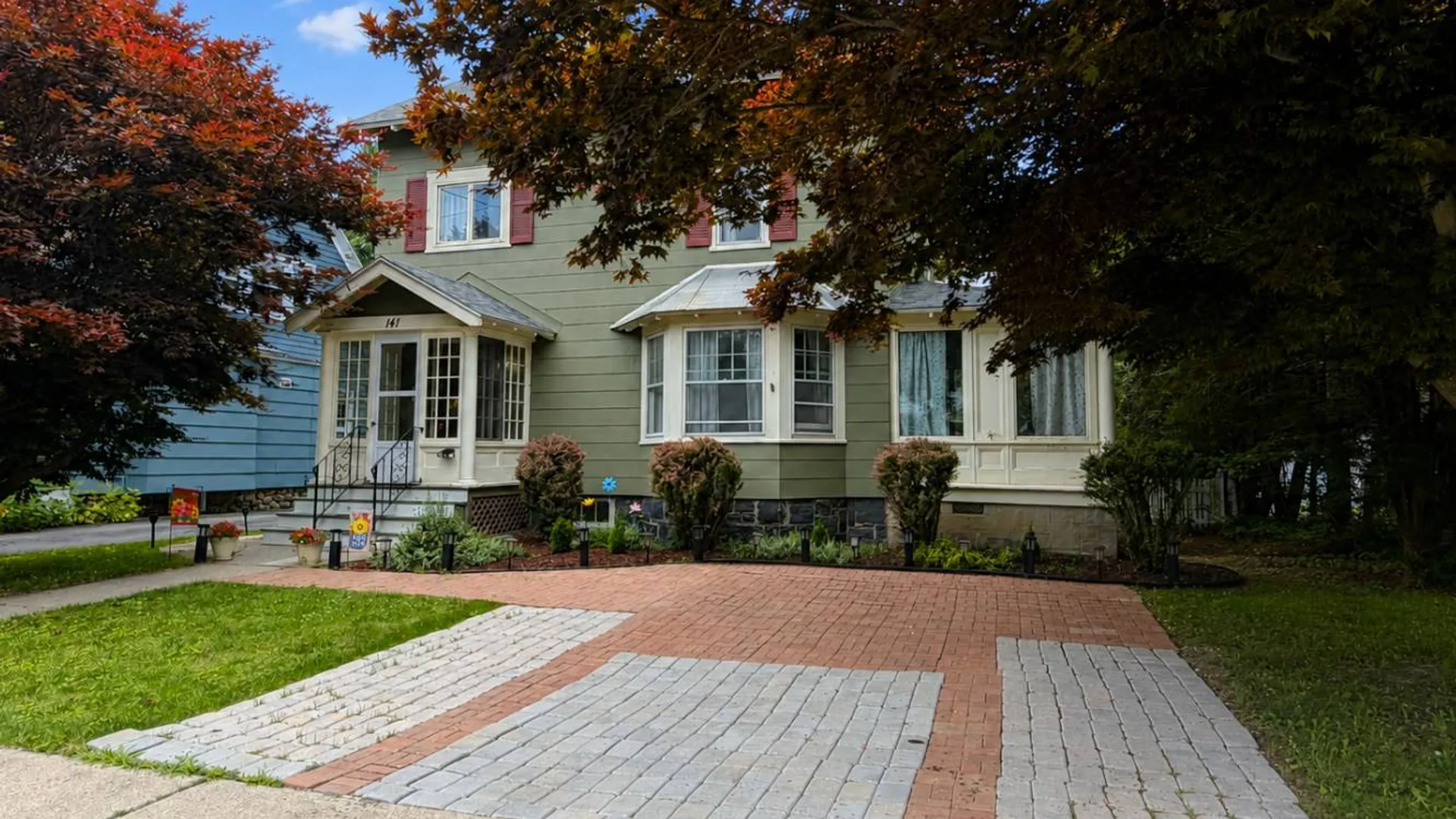 Property at 141 Prospect Ave, Gloversville, NY 12078 2
