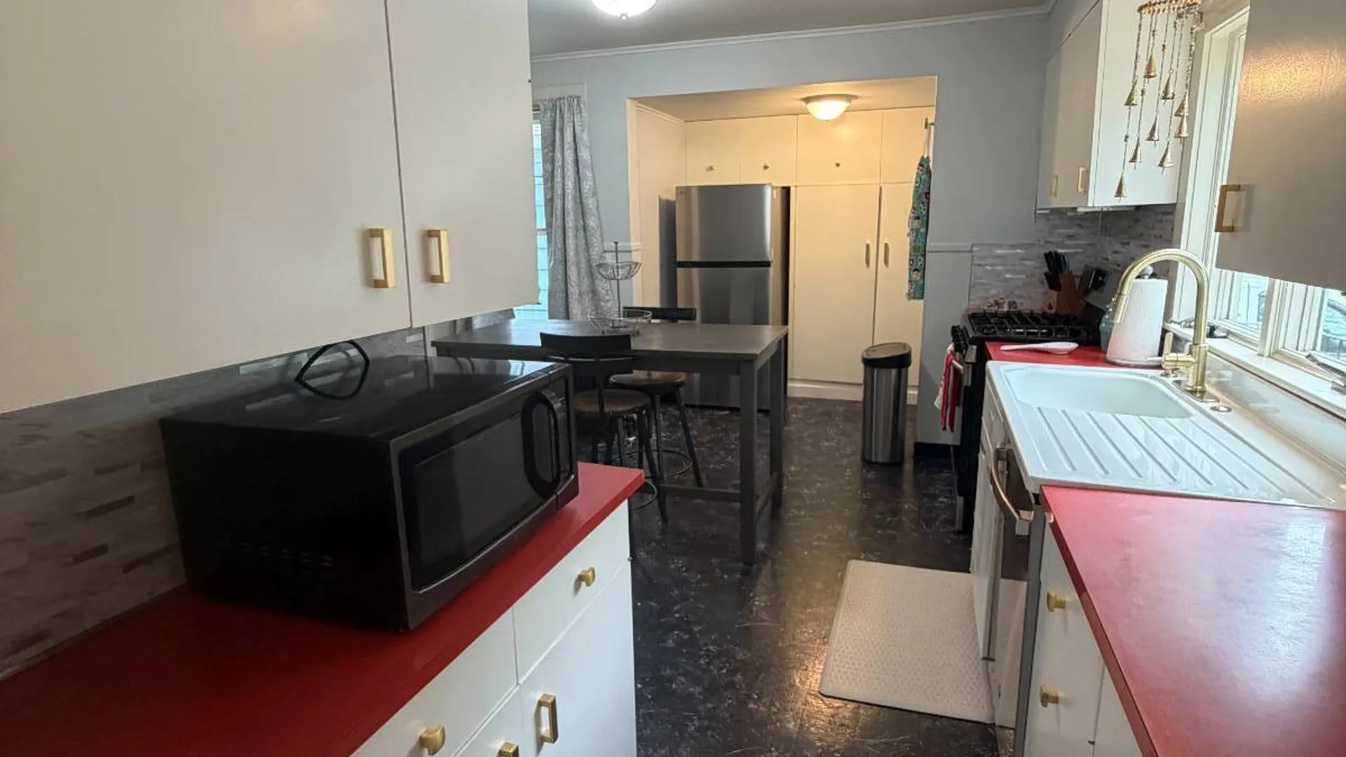 Property at 141 Prospect Ave, Gloversville, NY 12078 22