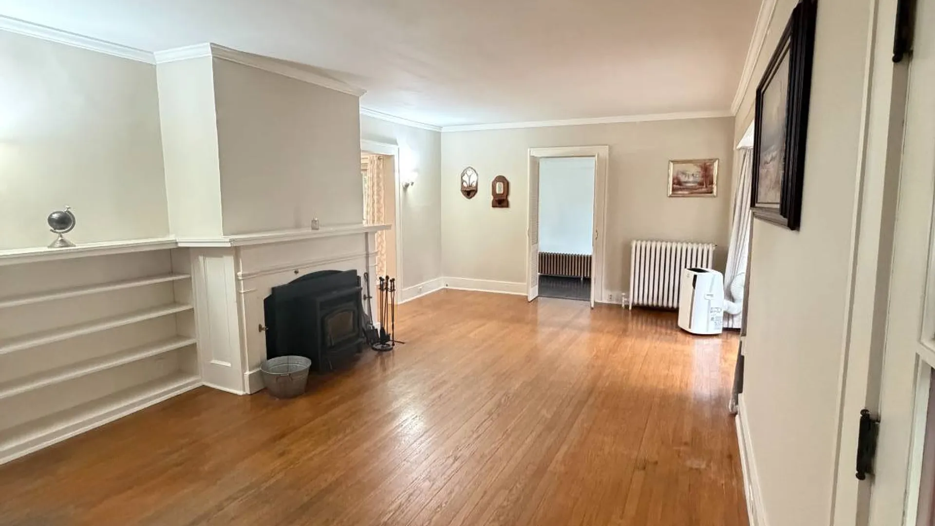 Property at 141 Prospect Ave, Gloversville, NY 12078 6