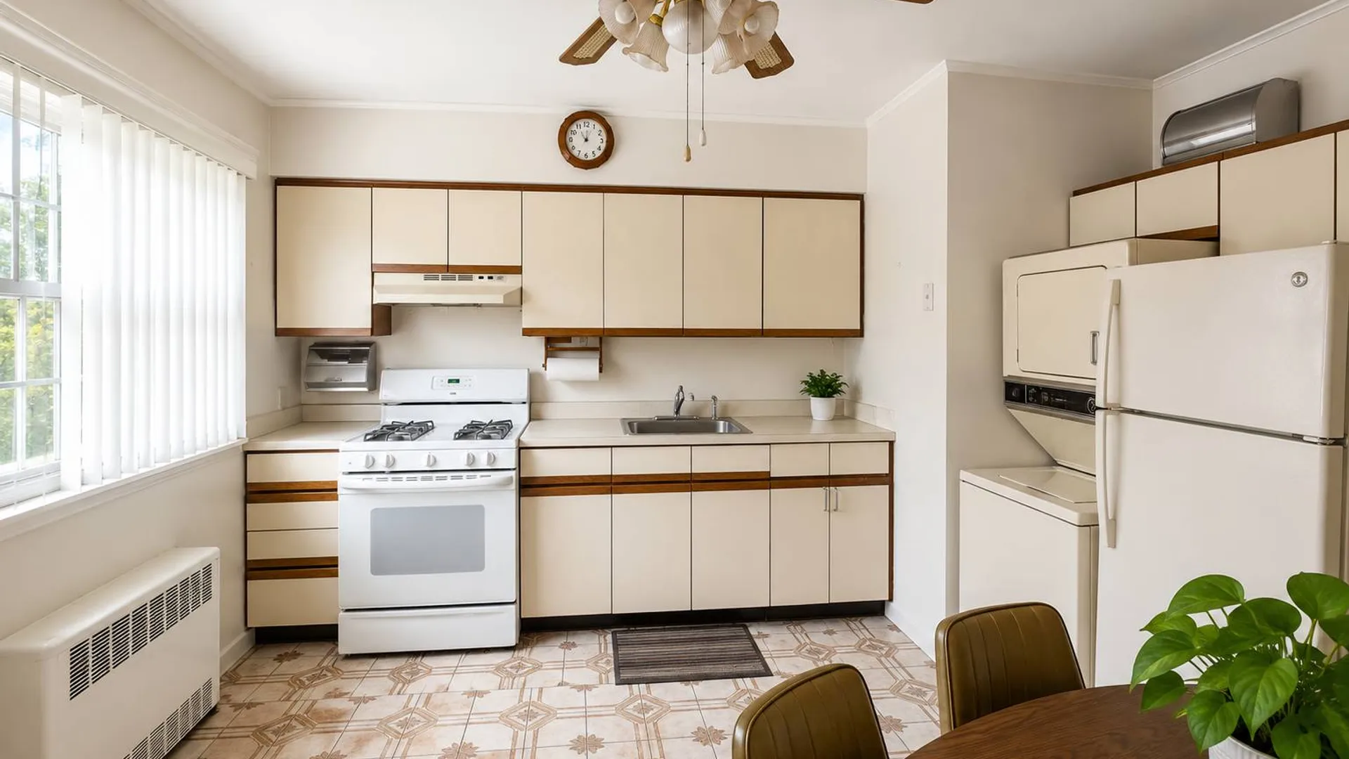 Property at 56-27B Utopia Pkwy, Fresh Meadows, NY 11365 2