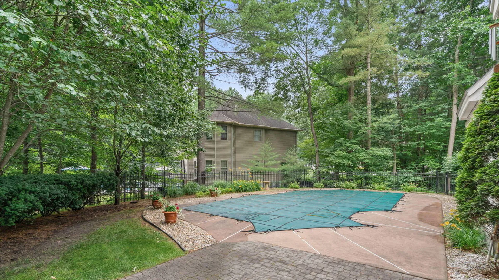 Property at 31 Sweetbriar Drive, Wilton, NY 12831 10