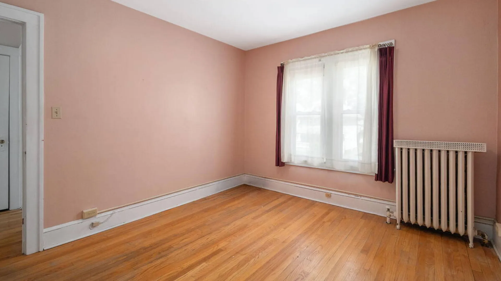Property at 19 Harris Avenue, Albany, NY 12208 23