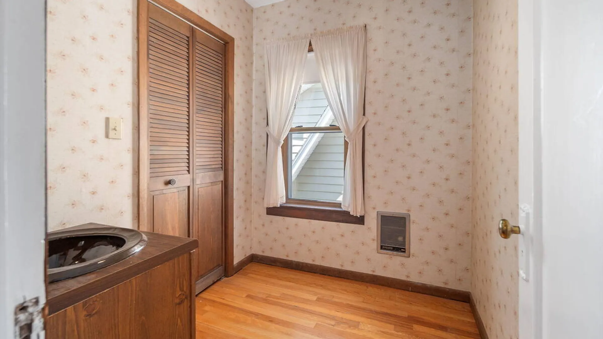 Property at 19 Harris Avenue, Albany, NY 12208 31