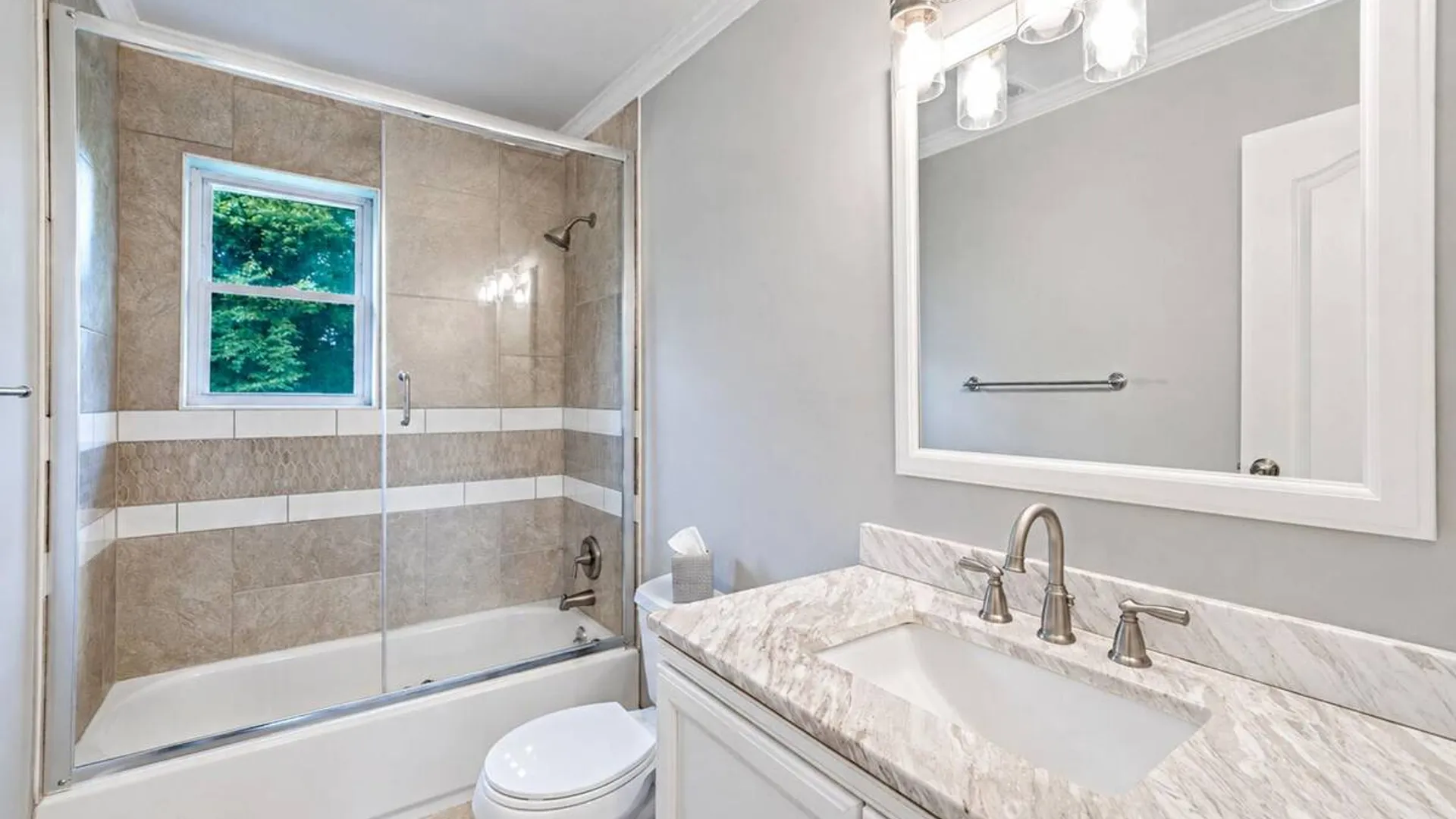Property at 282 Artist Lake Drive, Middle Island, NY 11953 18
