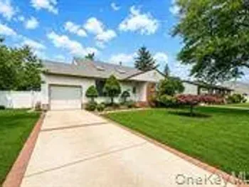 Property at 27 Ventura Drive, North Babylon, NY 11703