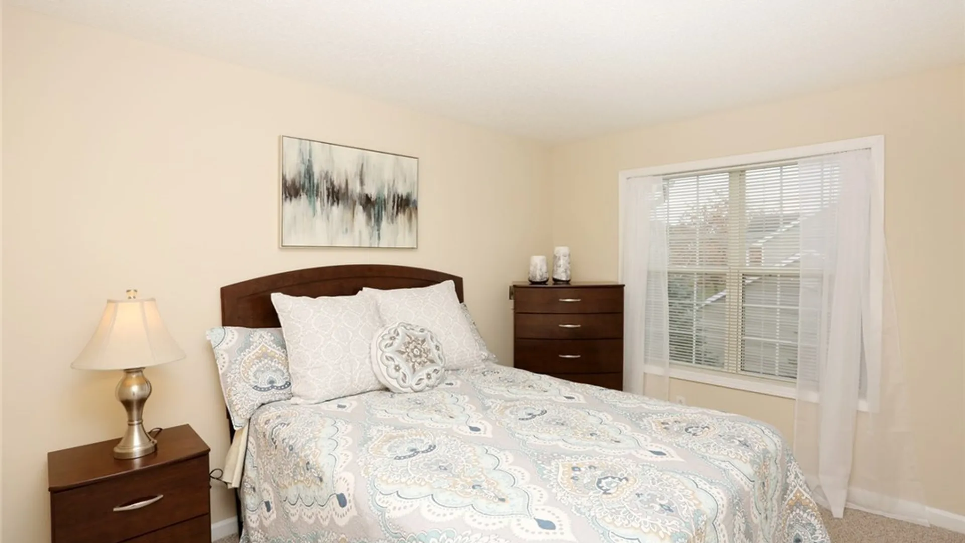 Property at 4100 Stonegate #2 Lane, Amherst, NY 14221 15