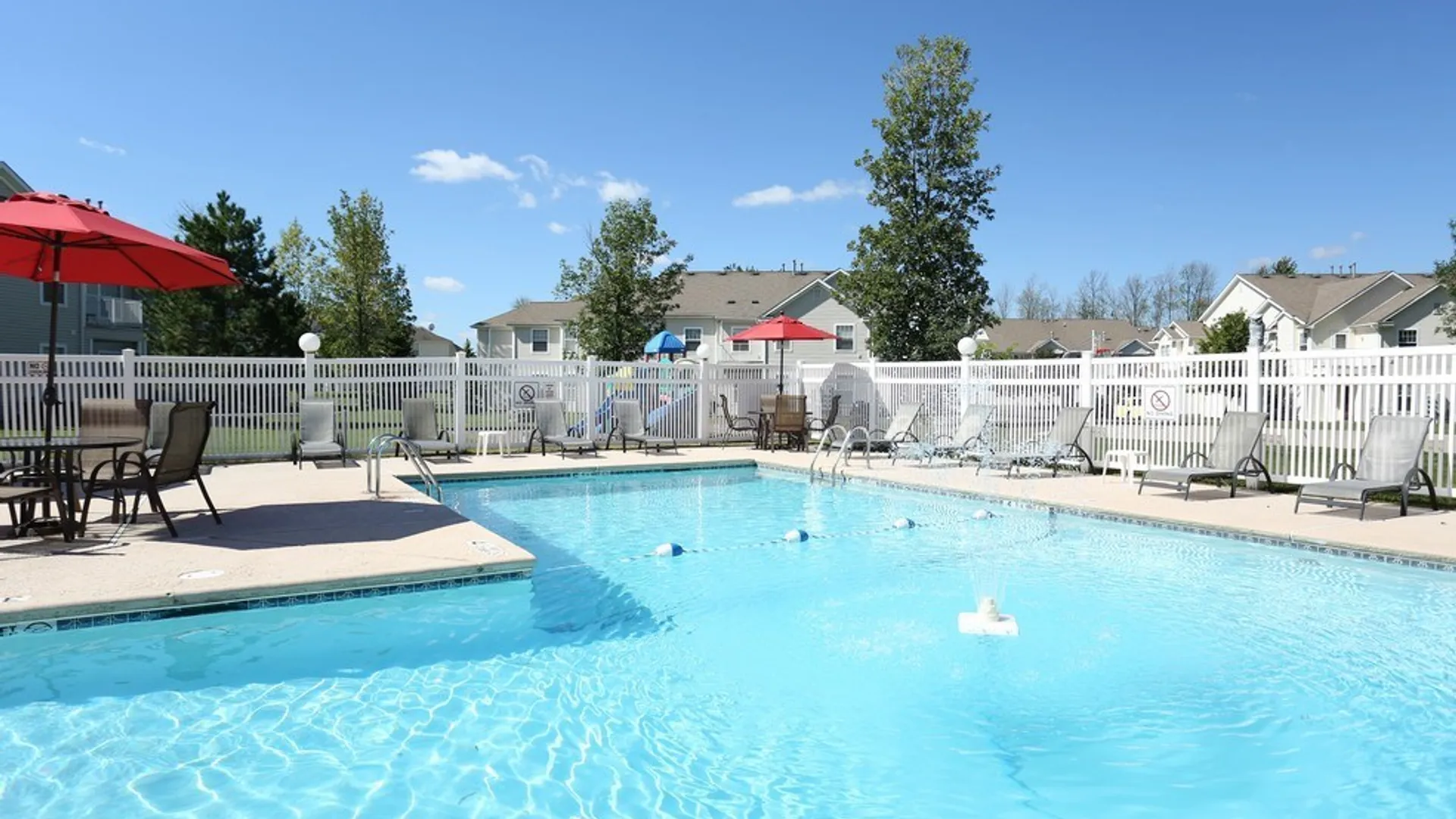 Property at 10 Arielle Court, Amherst, NY 14221 15