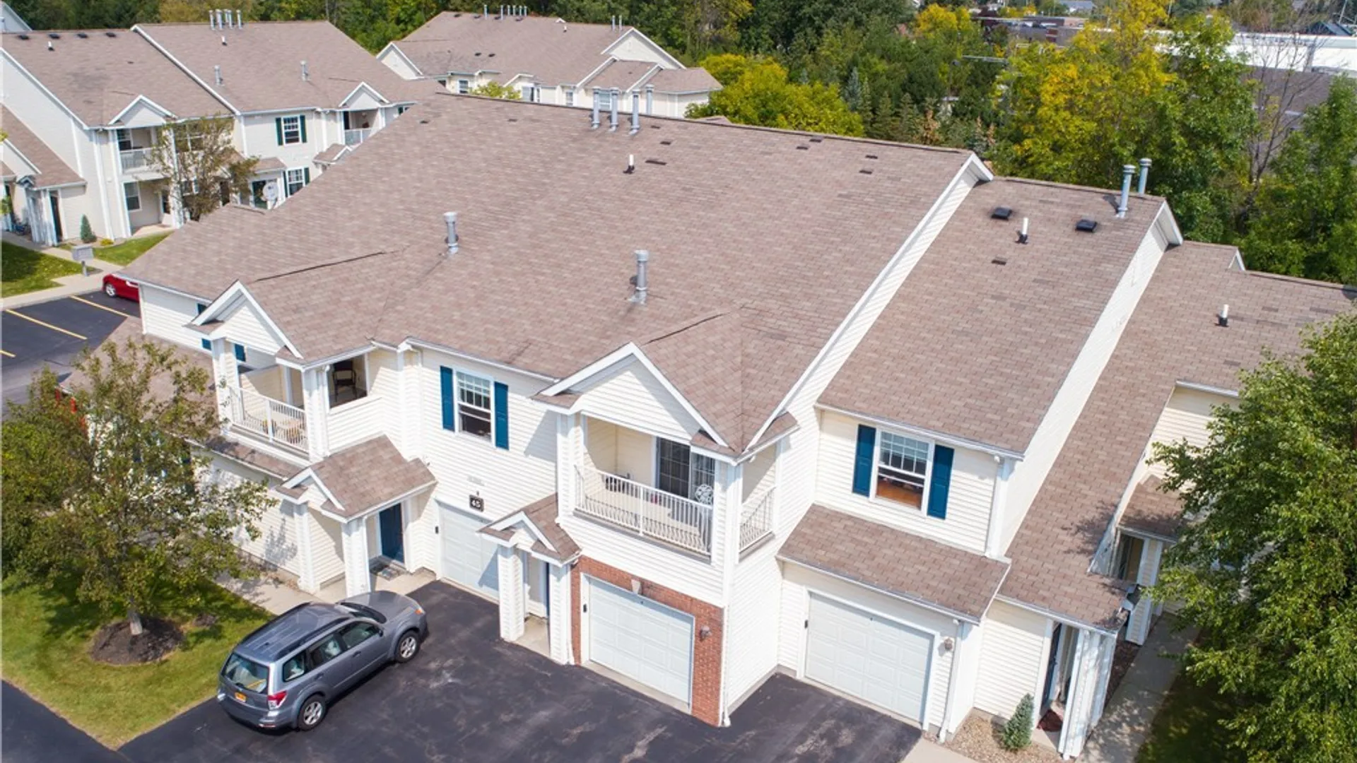 Property at 10 Arielle Court, Amherst, NY 14221 26