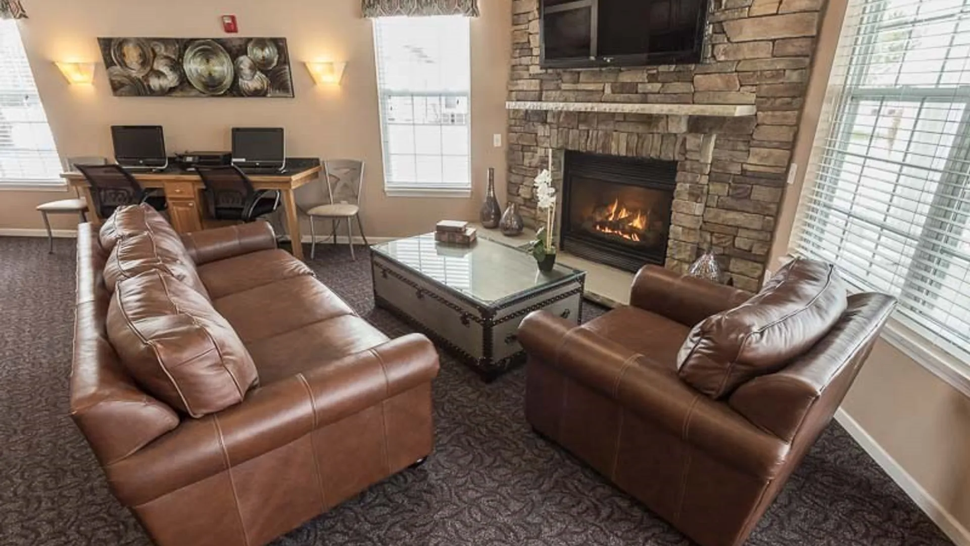 Property at 10 Arielle Court, Amherst, NY 14221 28