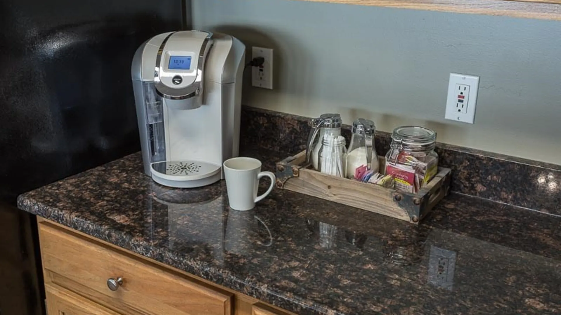 Property at 10 Arielle Court, Amherst, NY 14221 29