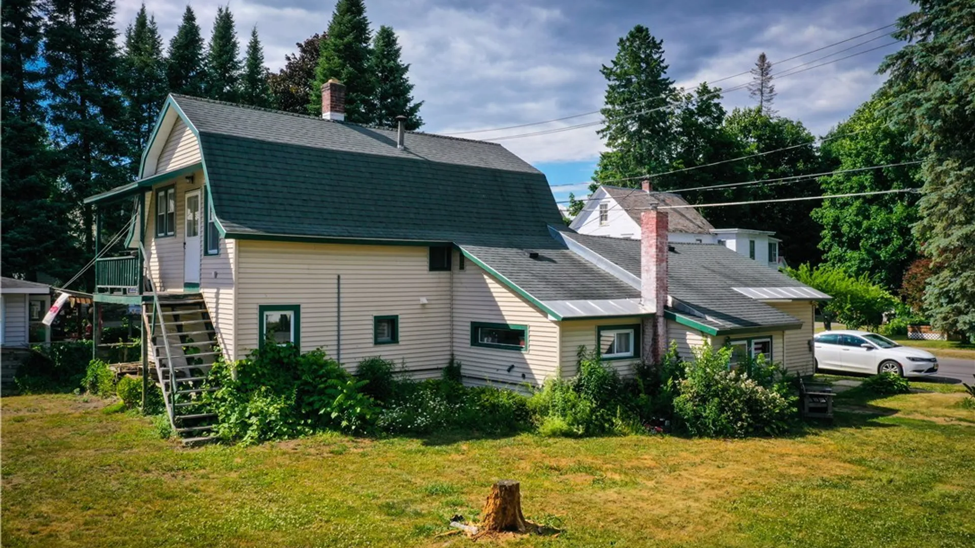 Property at 10 Faville Avenue, Manheim, NY 13329 2
