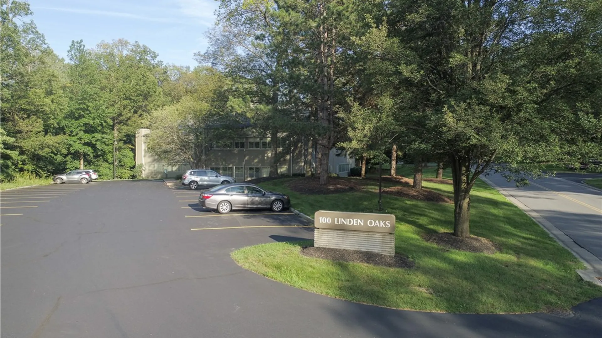 Property at 100 Linden Oaks, Pittsford, NY 14625 26