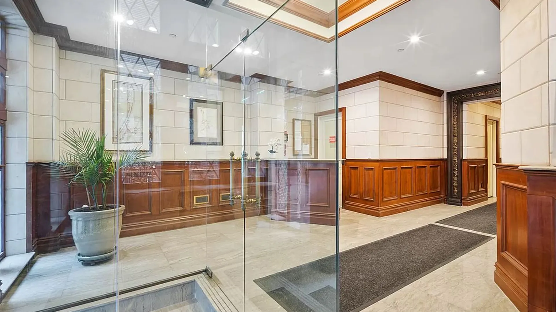 Property at 21-23 South William Street, New York, NY 10004 8