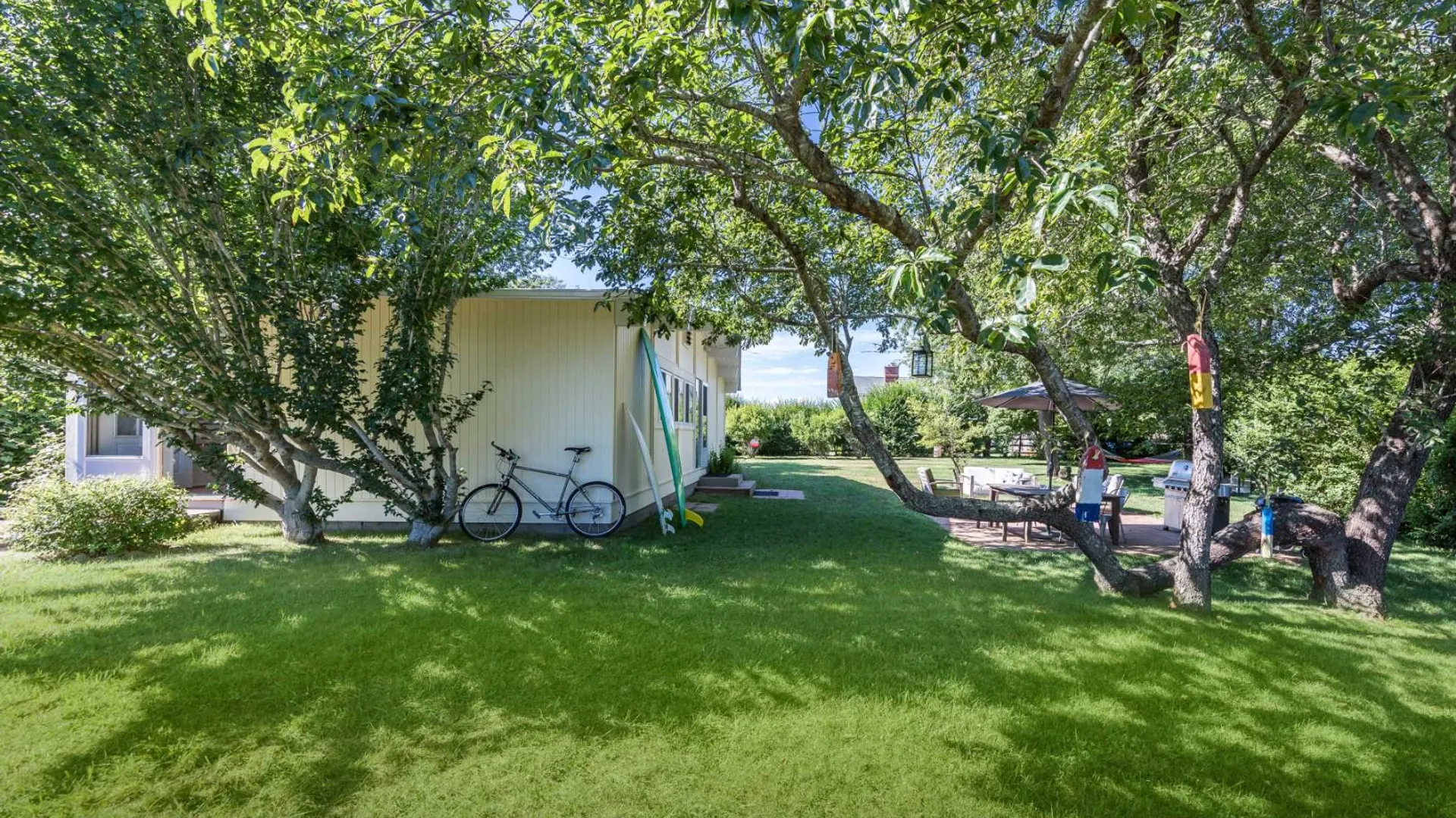 Property at 20 Duval Place, Montauk, NY 11954 14