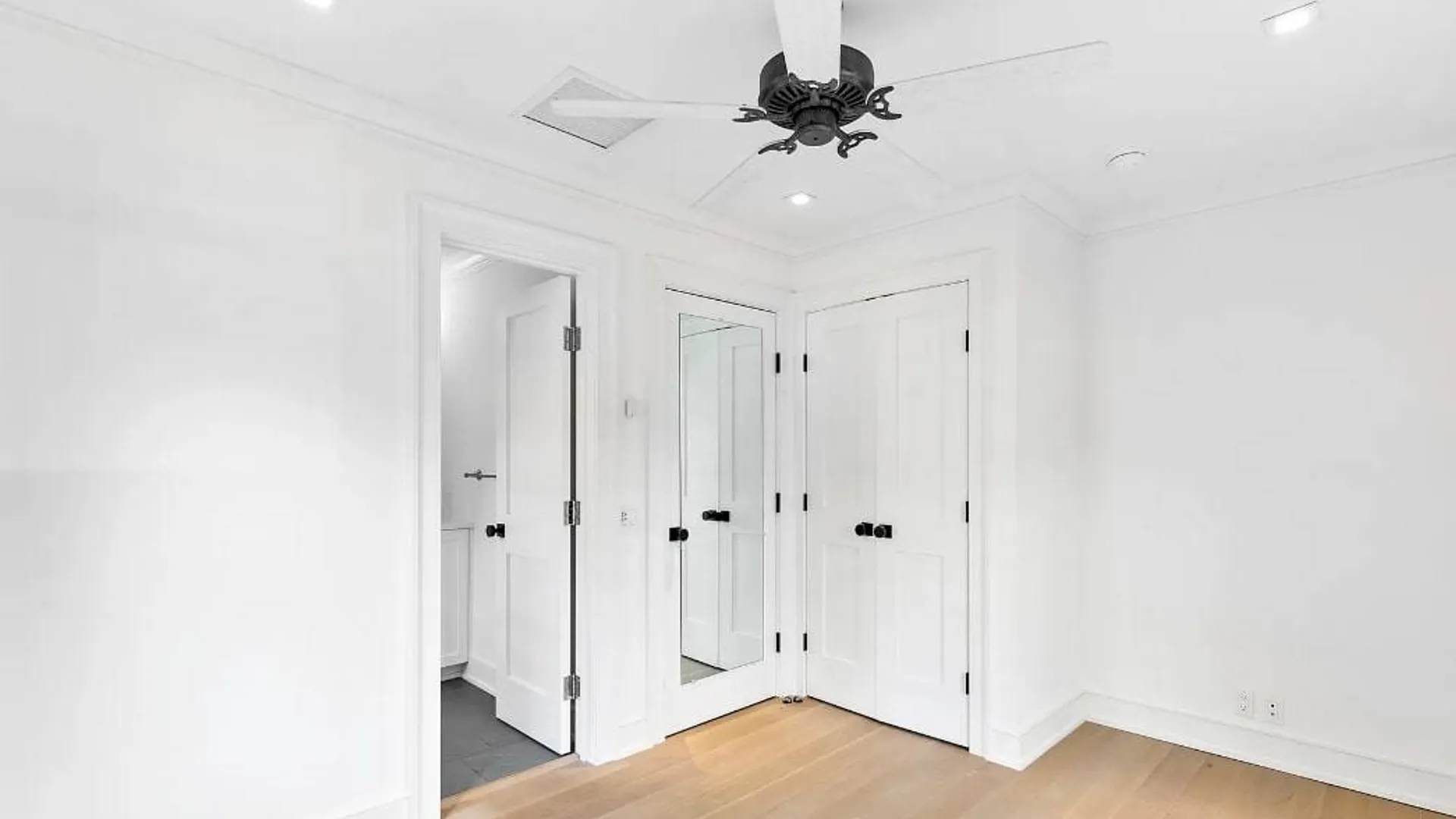 Property at 105 Newtown Lane, East Hampton, NY 11937 24