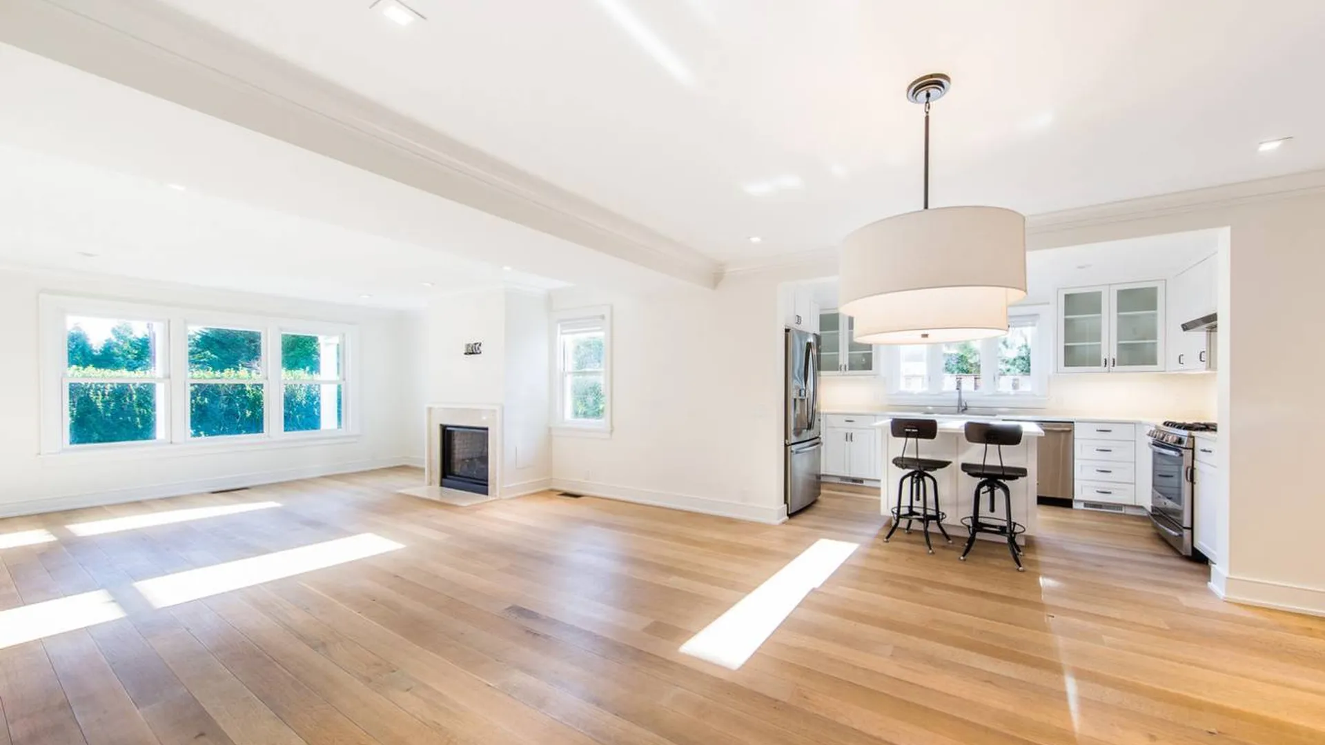 Property at 105 Newtown Lane, East Hampton, NY 11937 37