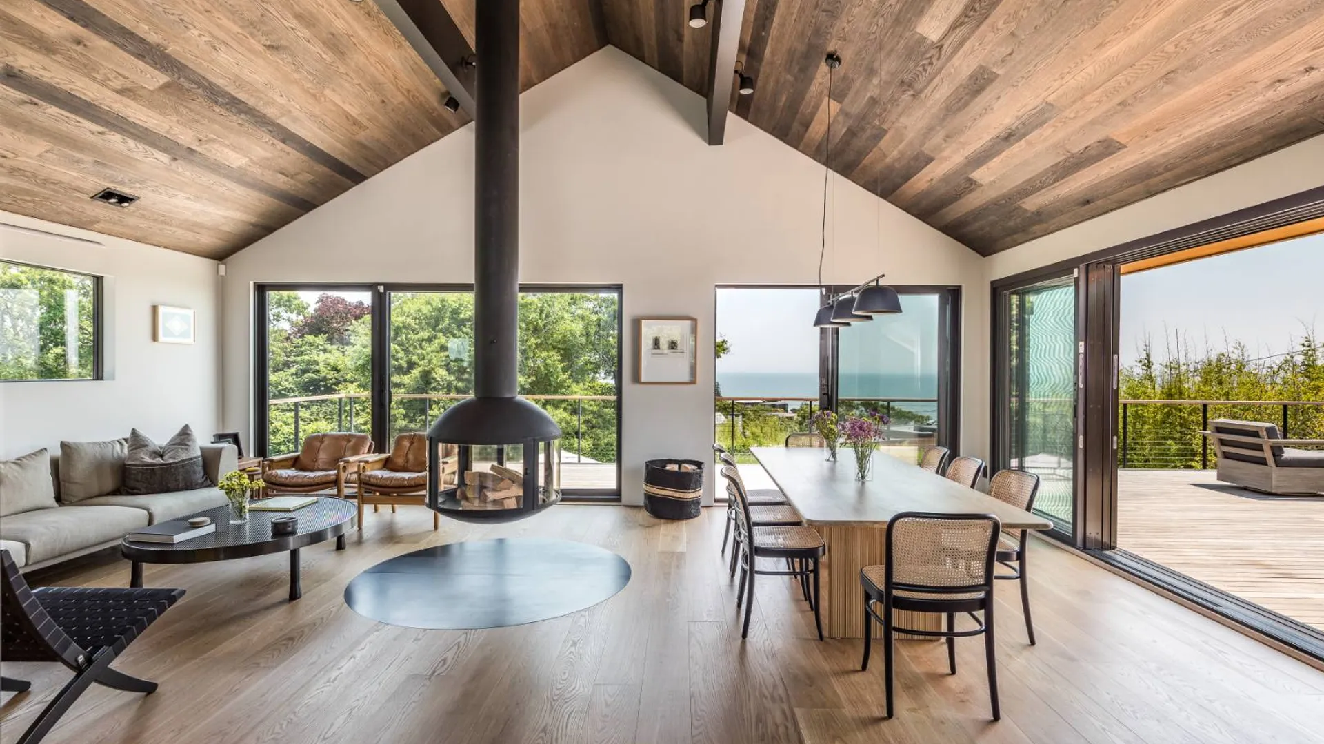 Property at 6 Tara Road, Montauk, NY 11954 4