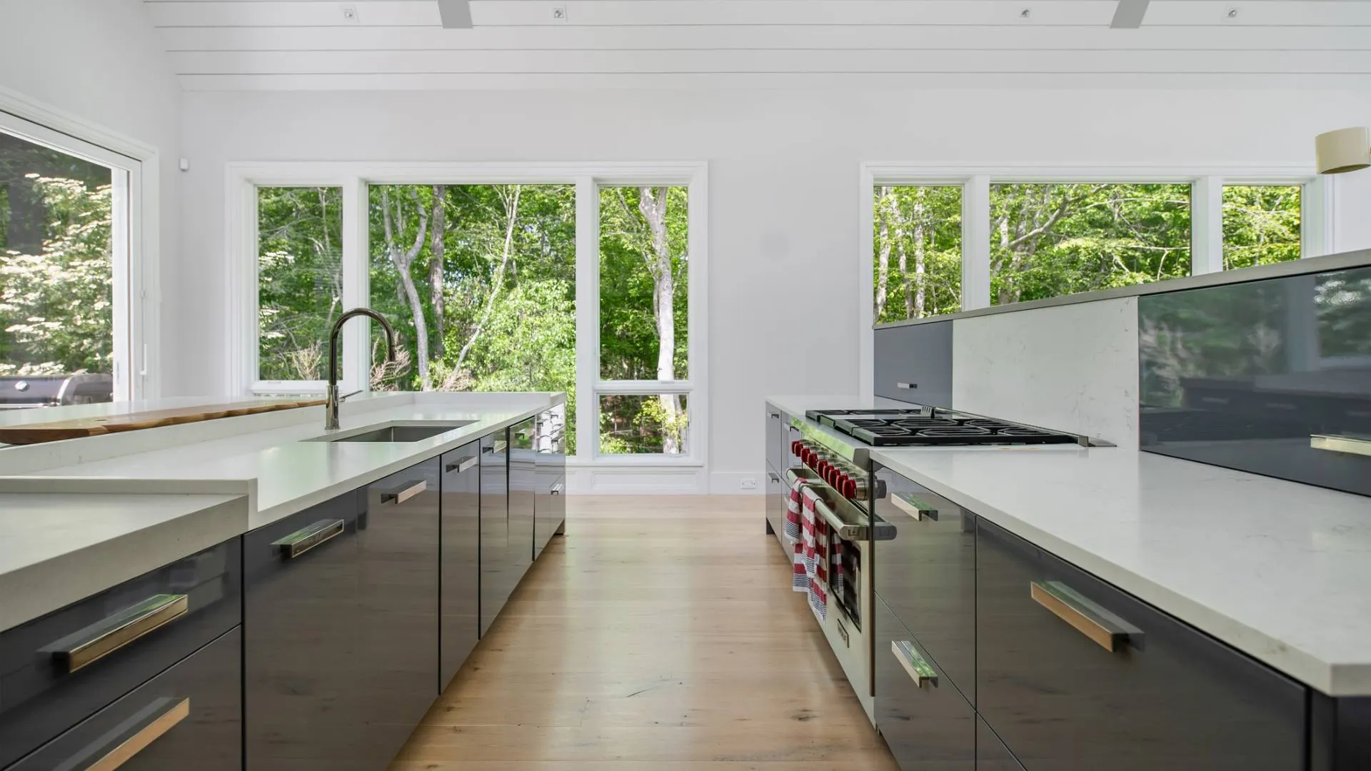 Property at 7 Ashwood Court, Amagansett, NY 11930 7