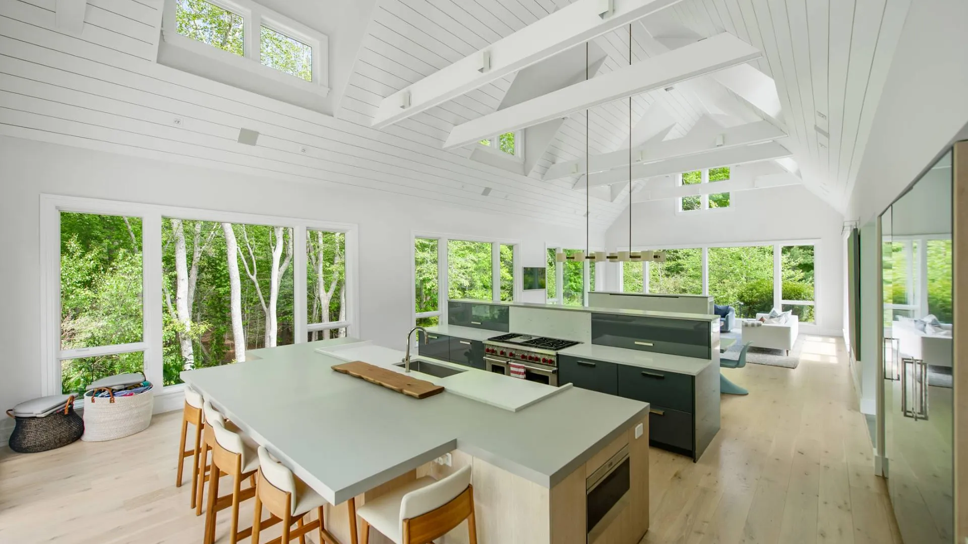 Property at 7 Ashwood Court, Amagansett, NY 11930 11