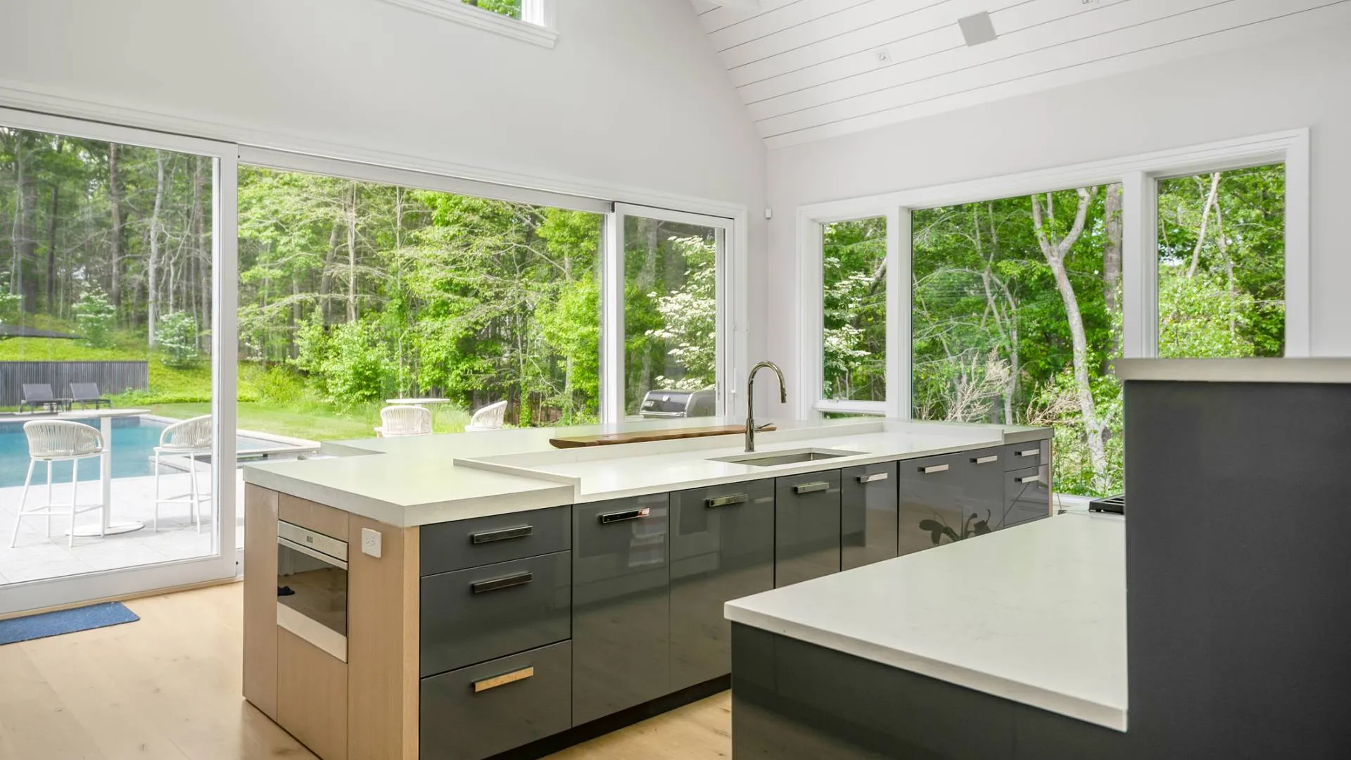 Property at 7 Ashwood Court, Amagansett, NY 11930 15