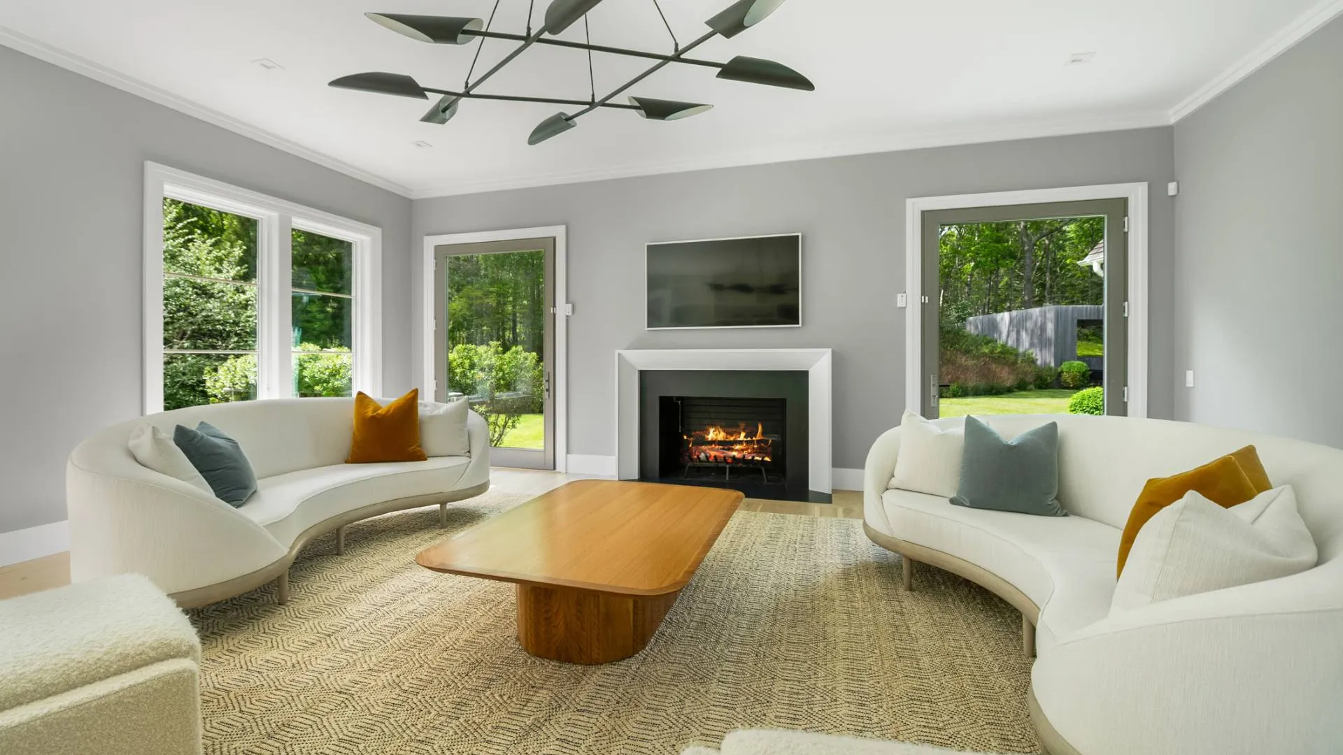 Property at 7 Ashwood Court, Amagansett, NY 11930 16