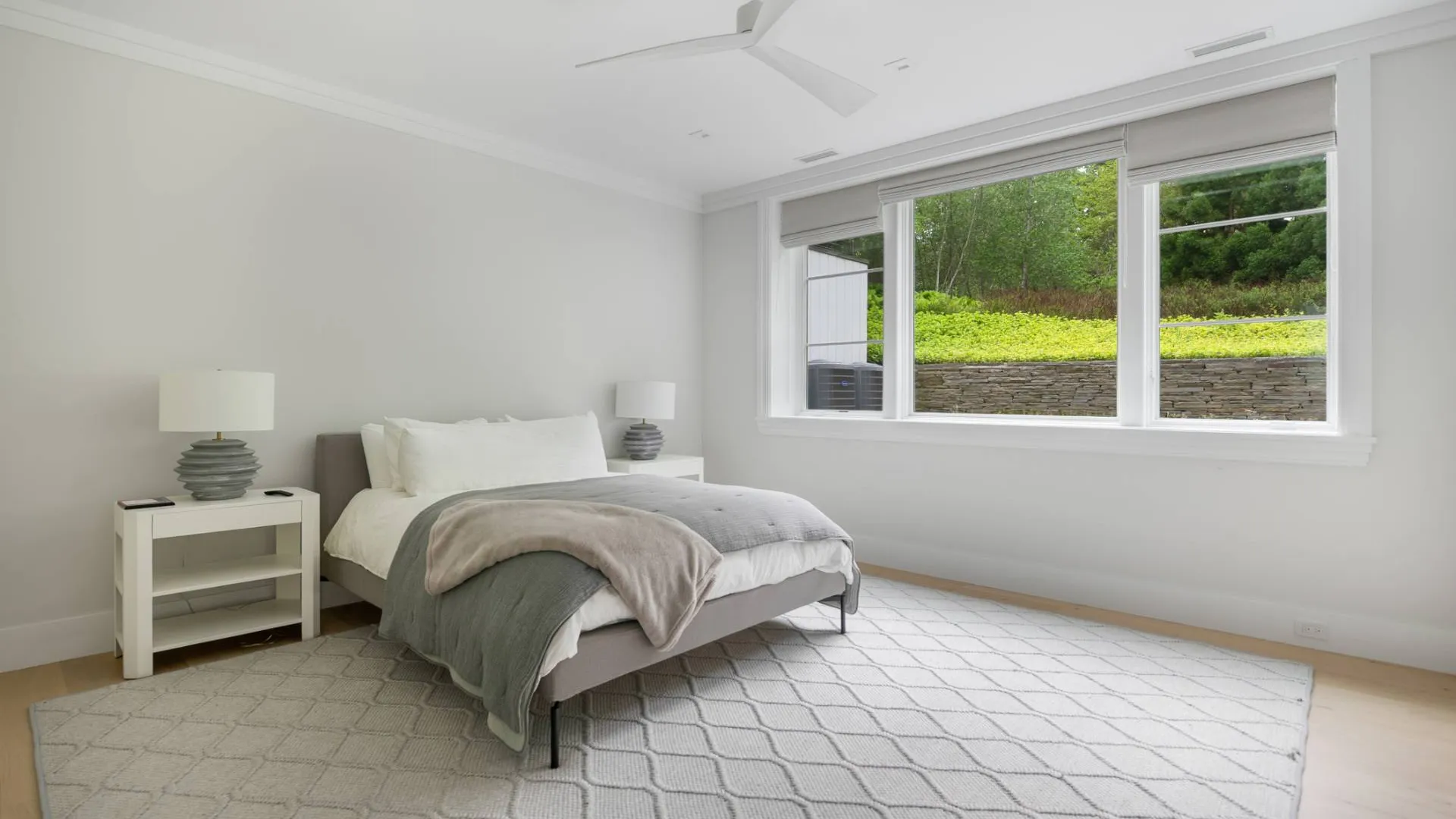 Property at 7 Ashwood Court, Amagansett, NY 11930 26