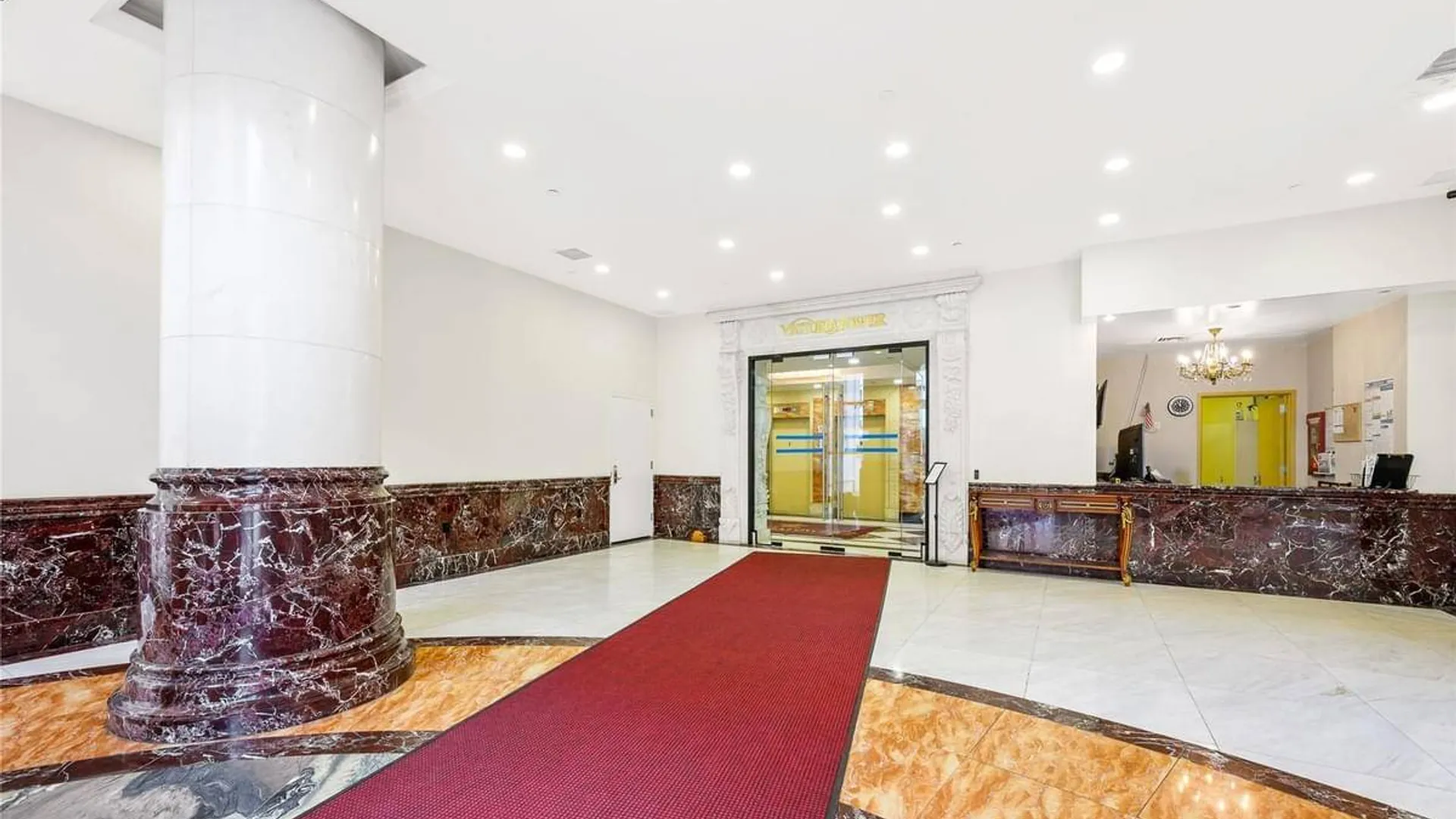 Property at 133-38 Sanford Ave, Flushing, NY 11355 4