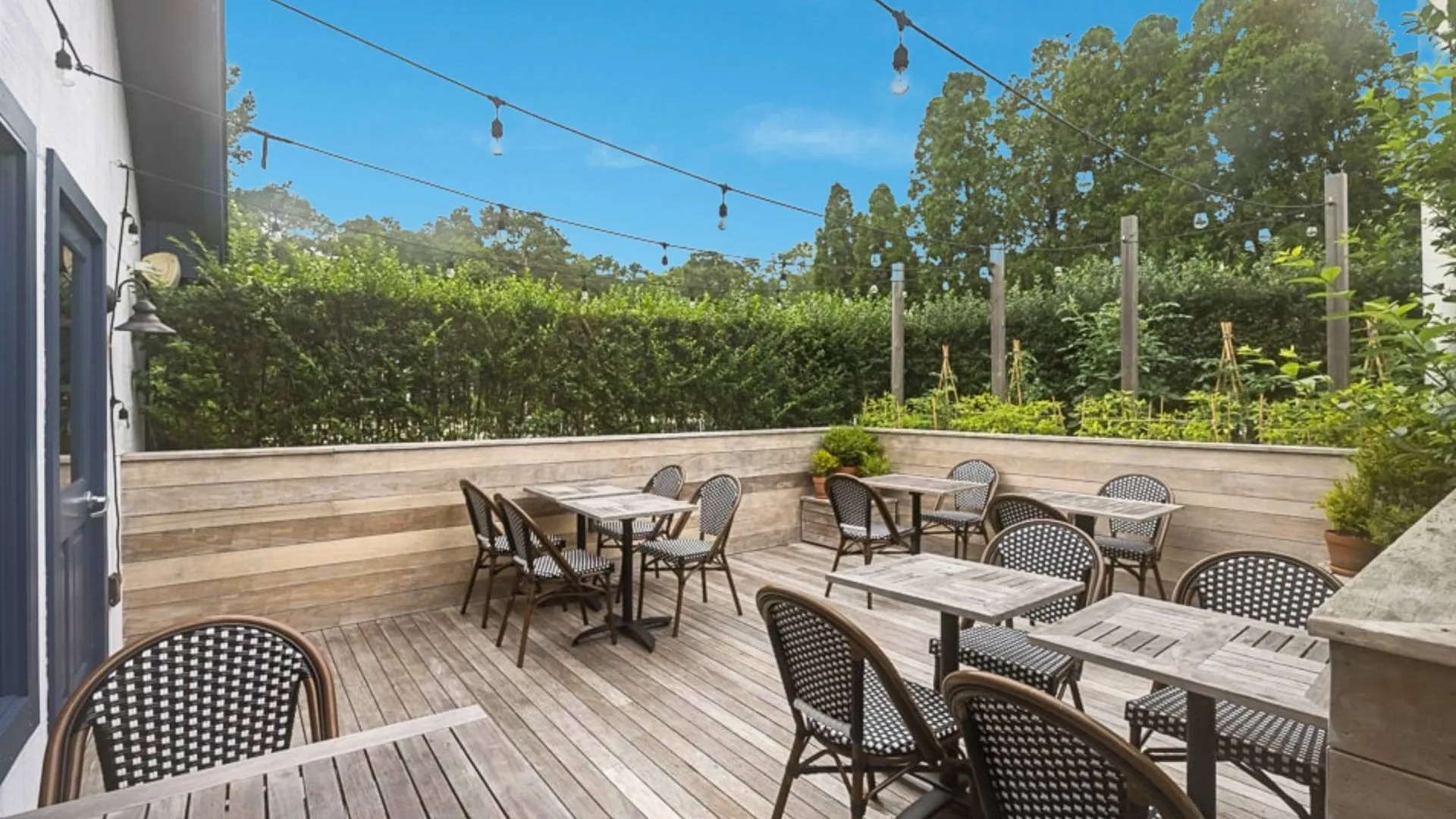 Property at 290 Montauk Highway, East Hampton, NY 11937 12