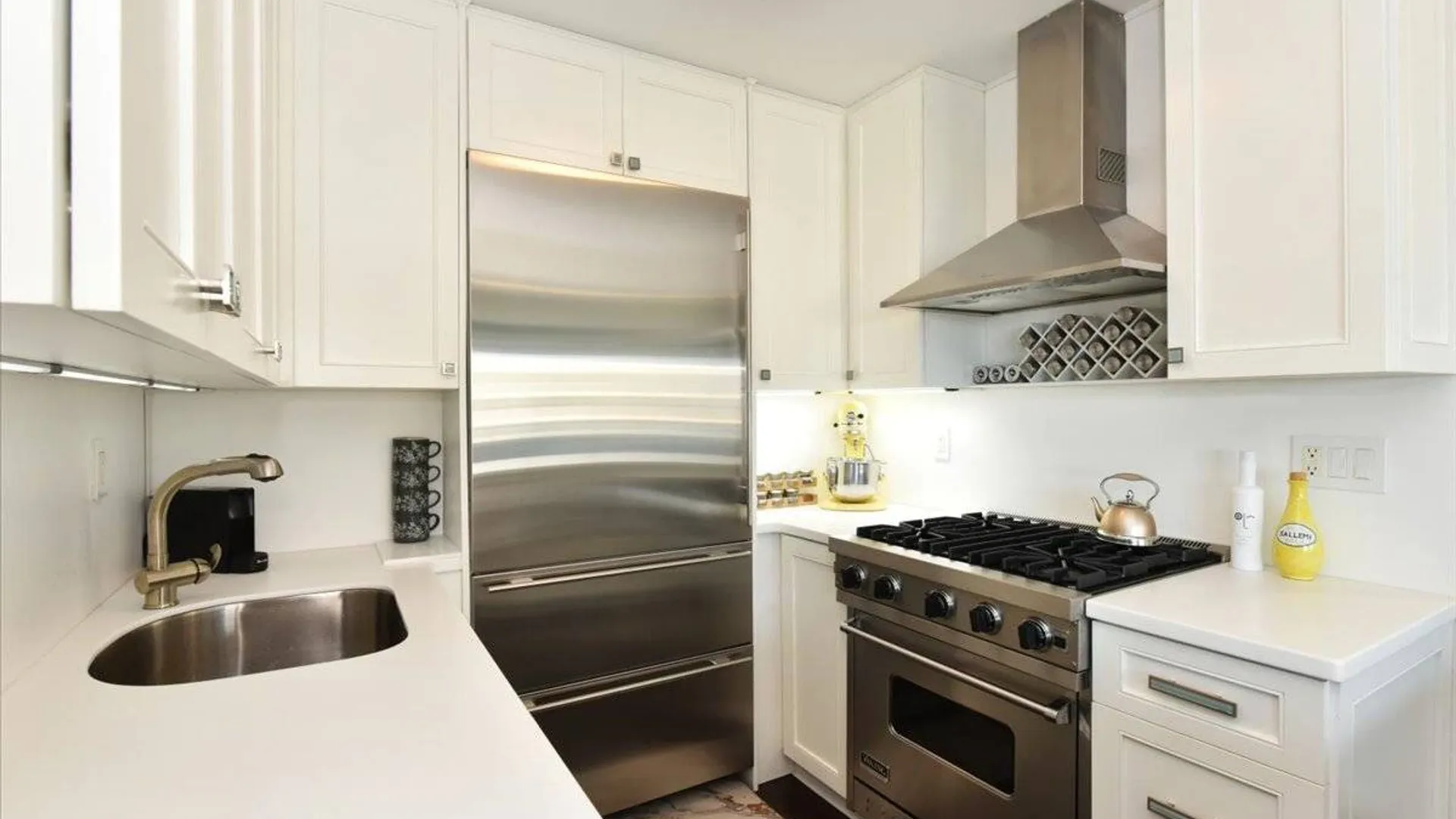 Property at 18-15 215th street, Bayside, NY 11360 10