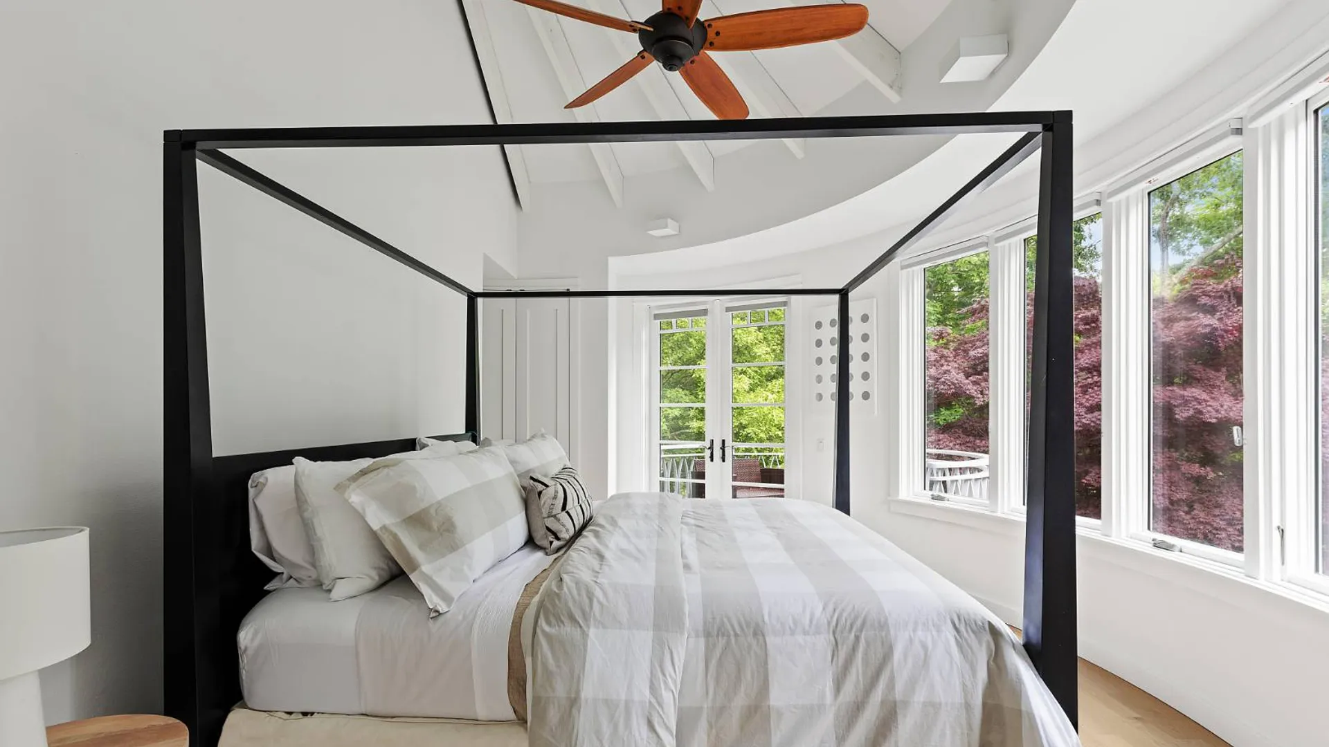Property at 112 Georgica Close Road, East Hampton, NY 11937 25