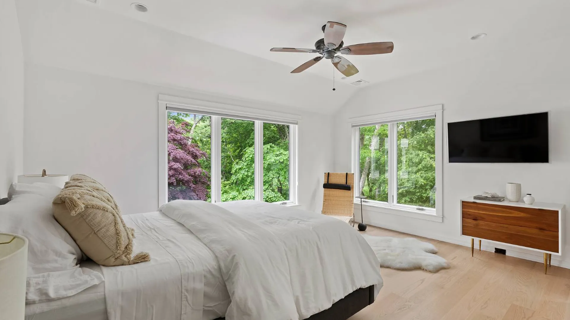 Property at 112 Georgica Close Road, East Hampton, NY 11937 30