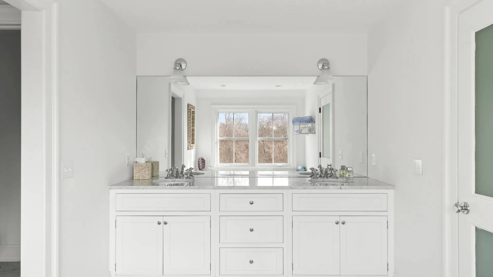 Property at 162 Norris Lane, Bridgehampton, NY 11932 8